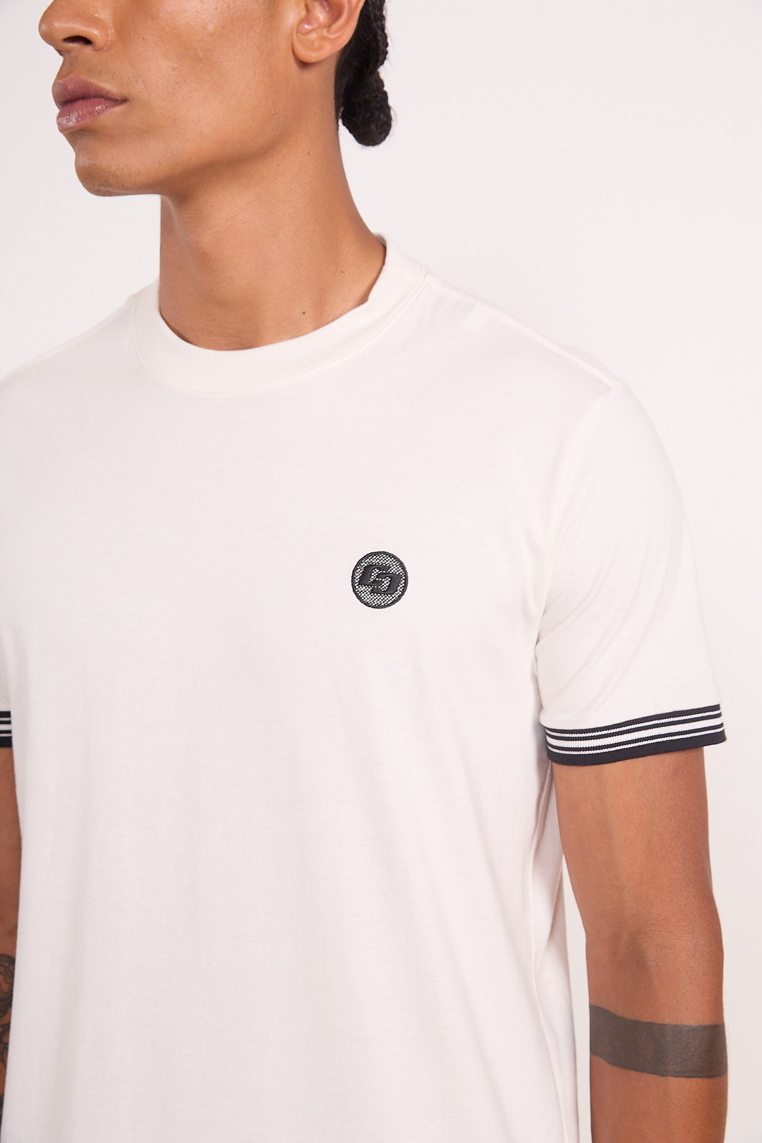 CAMISETA COLCCI P OFF SHELL