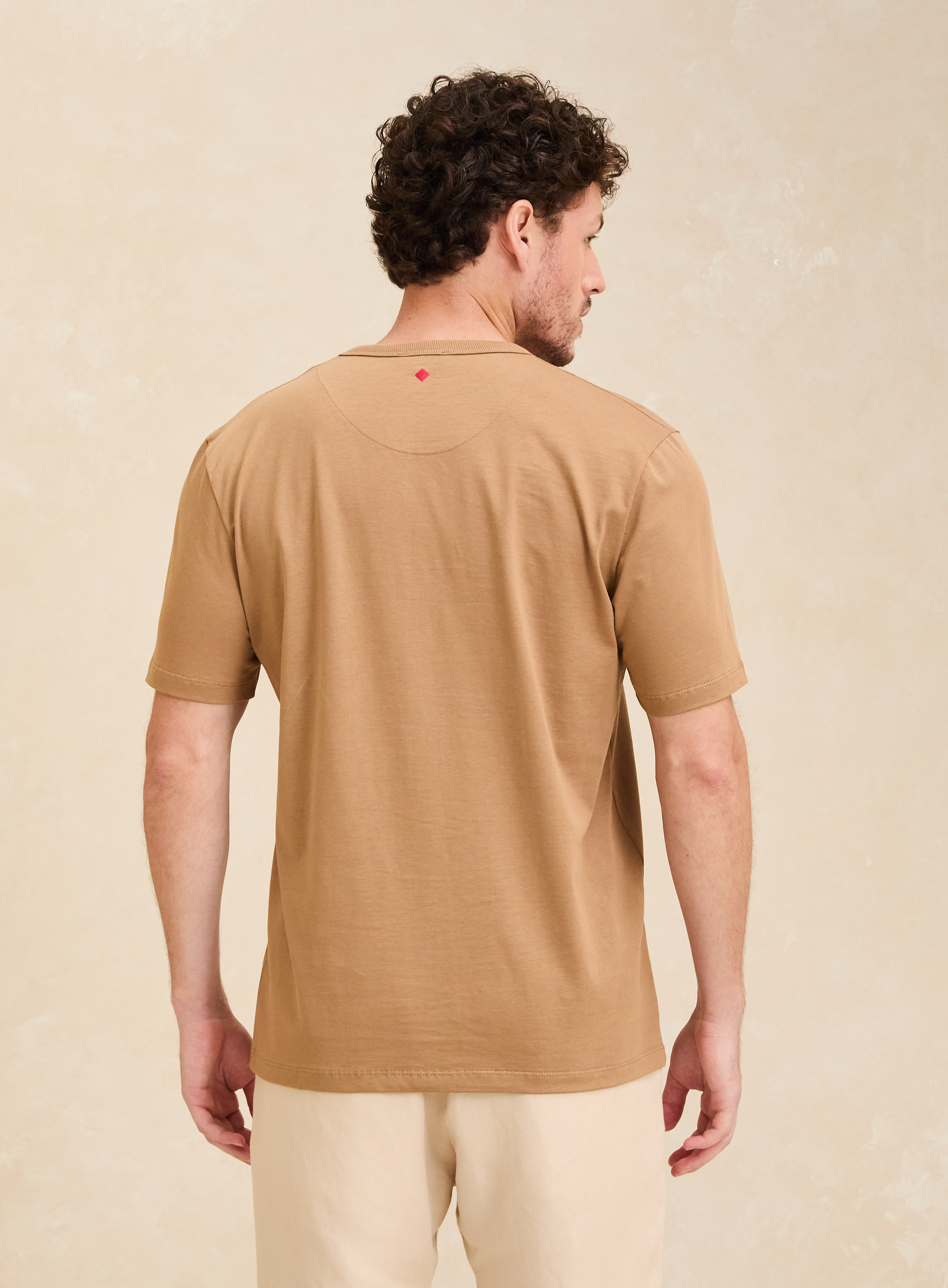 CAMISETA FORUM GG MARROM TIMUR