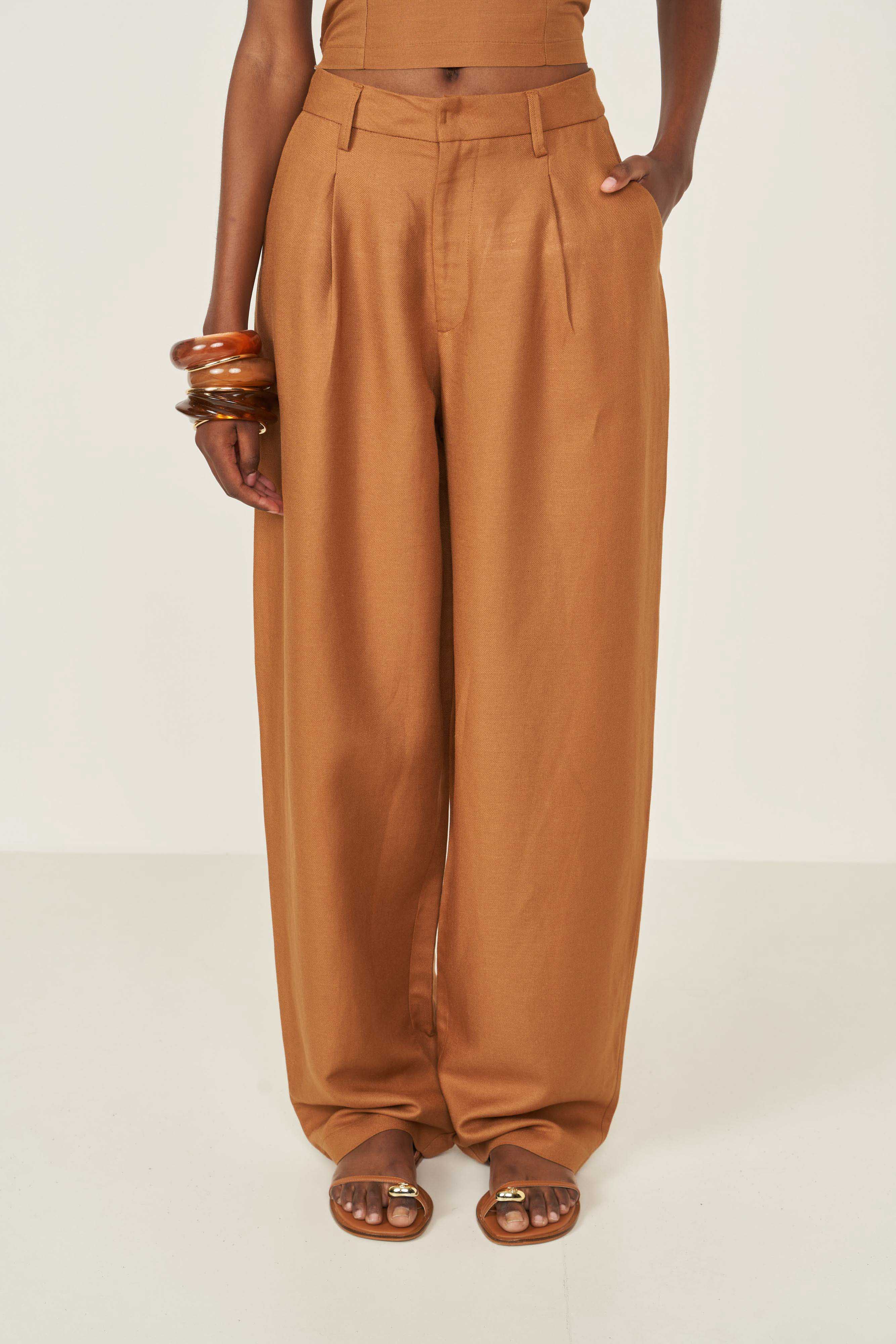 CALÇA LINHO 42 MARROM EVERMORE