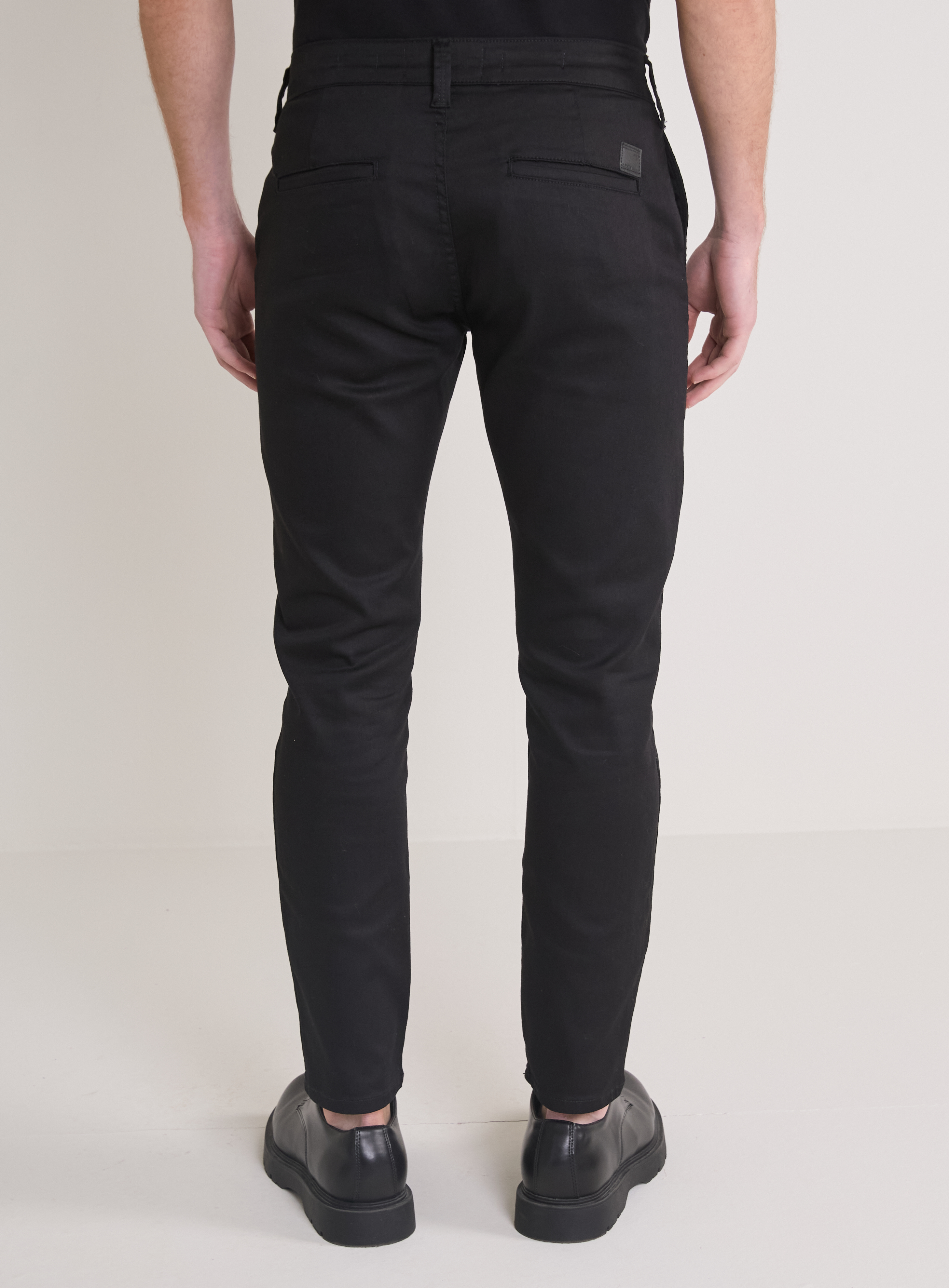 CALÇA FORUM 42 PRETO