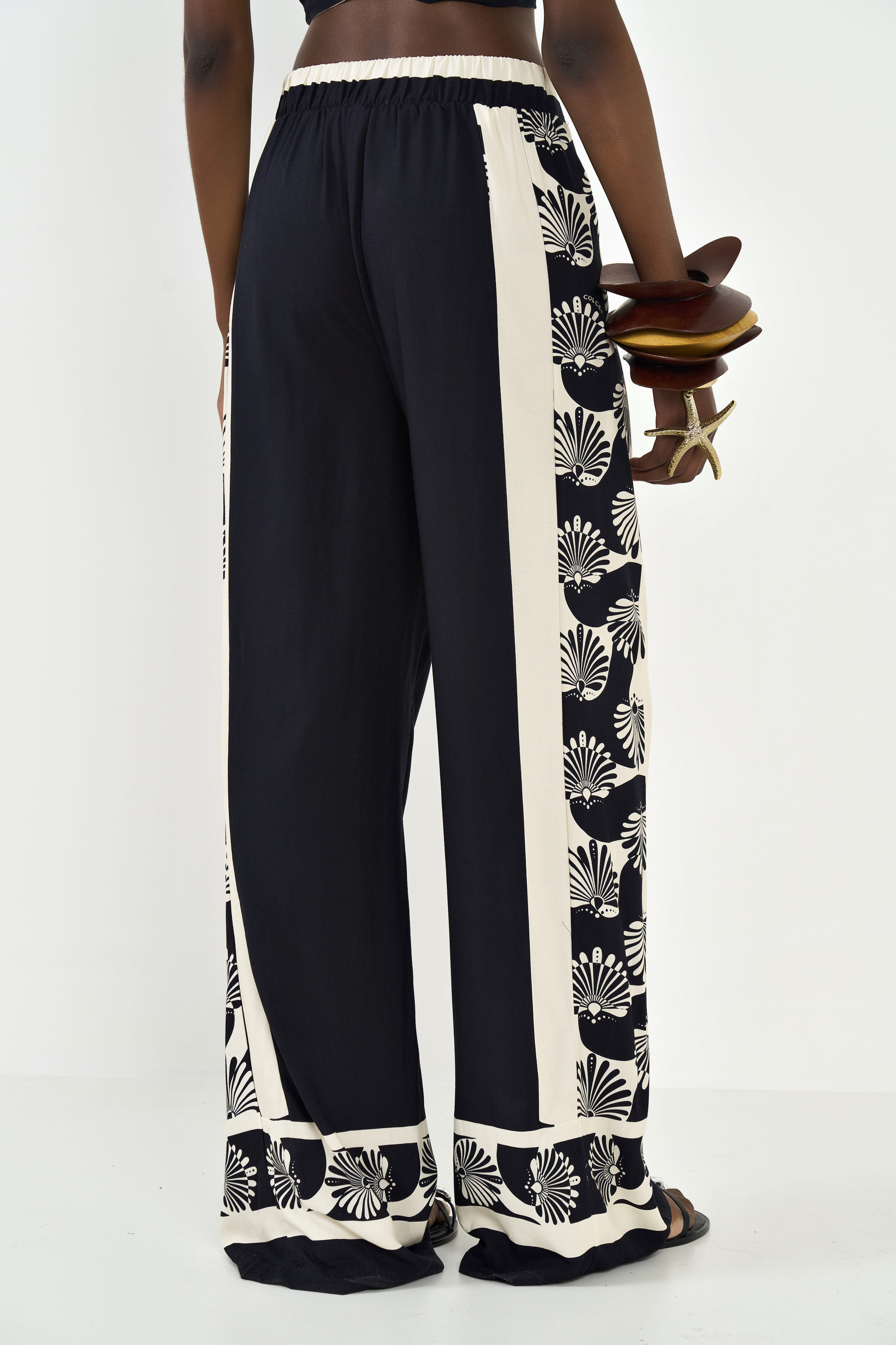 CALÇA ESTAMPADA G BLACK SHELL II