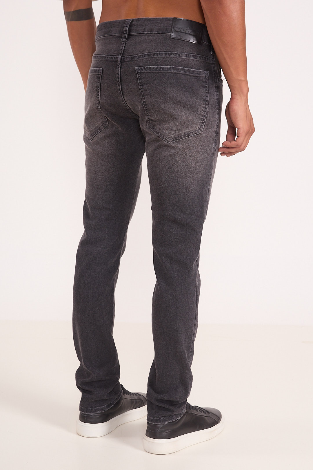 CALÇA JEANS FELIPE 40 IND.PRETO