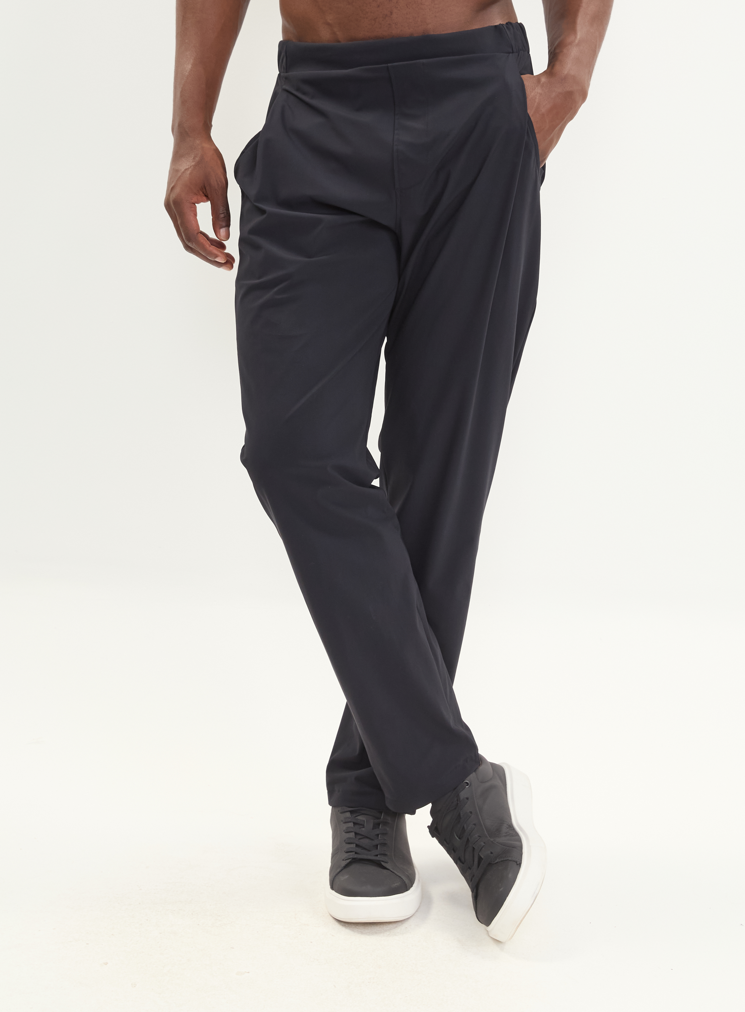 CALÇA COLCCI GG PRETO