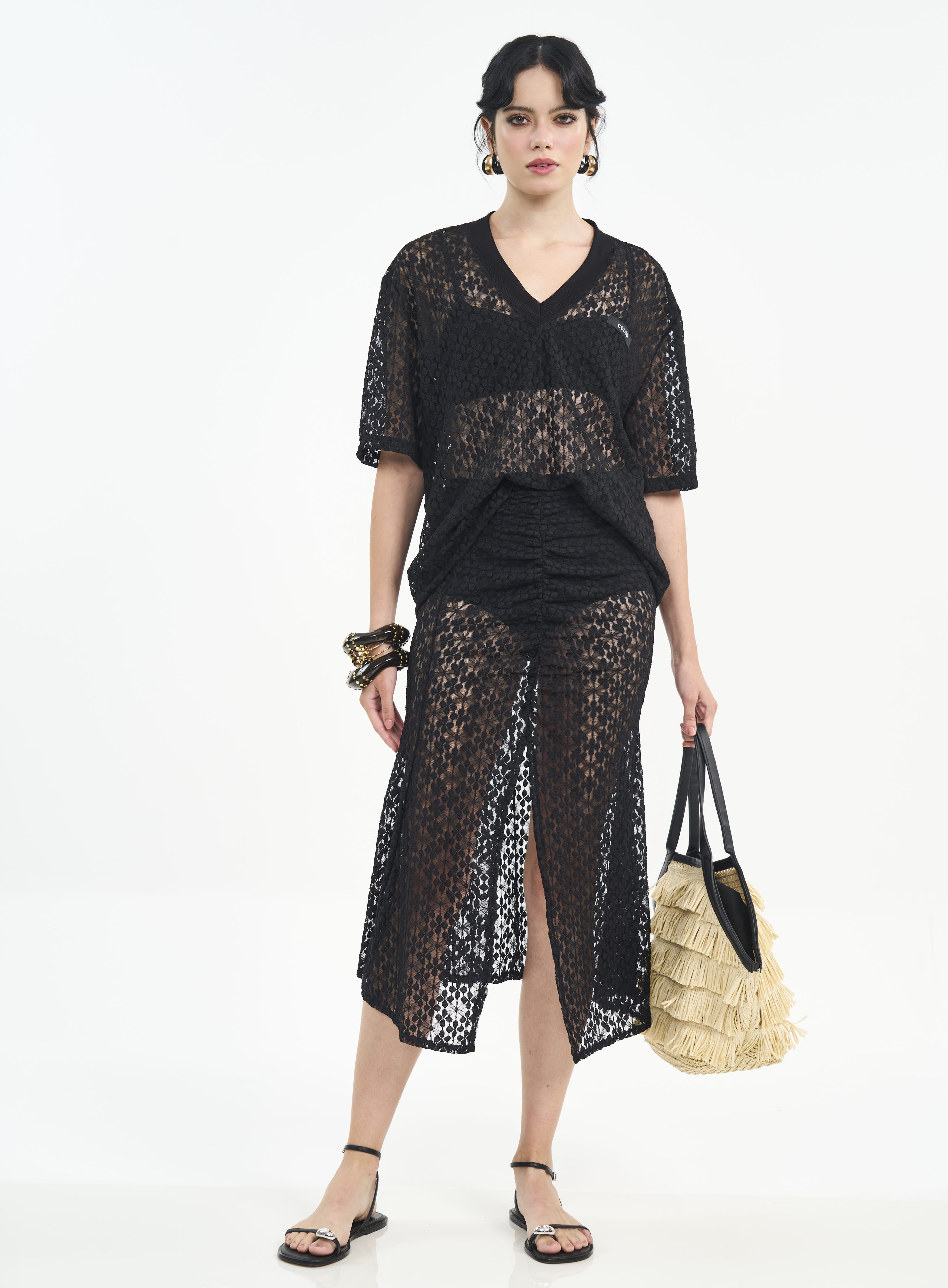 CAMISETA RENDA P PRETO