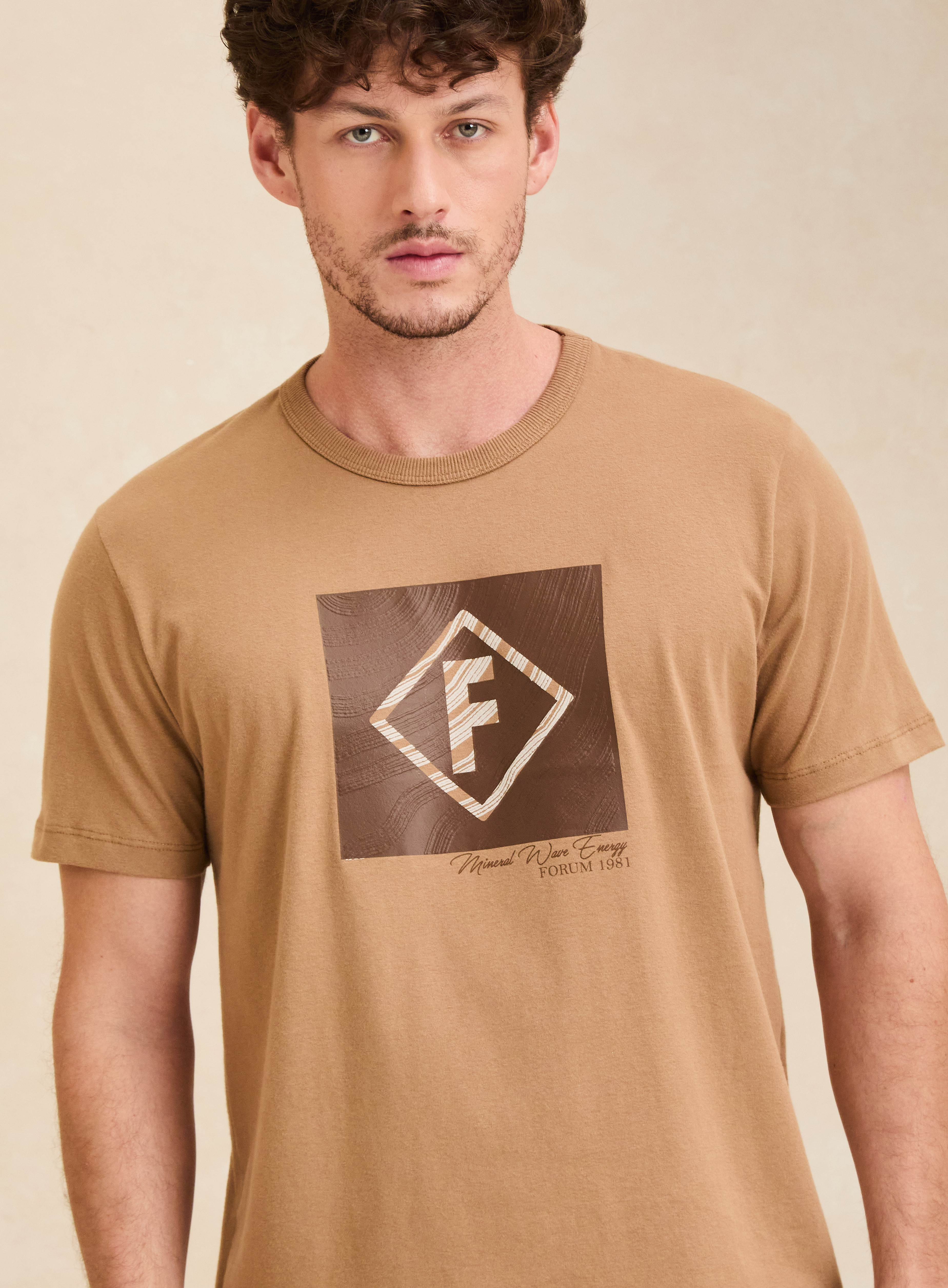 CAMISETA FORUM GG MARROM TIMUR