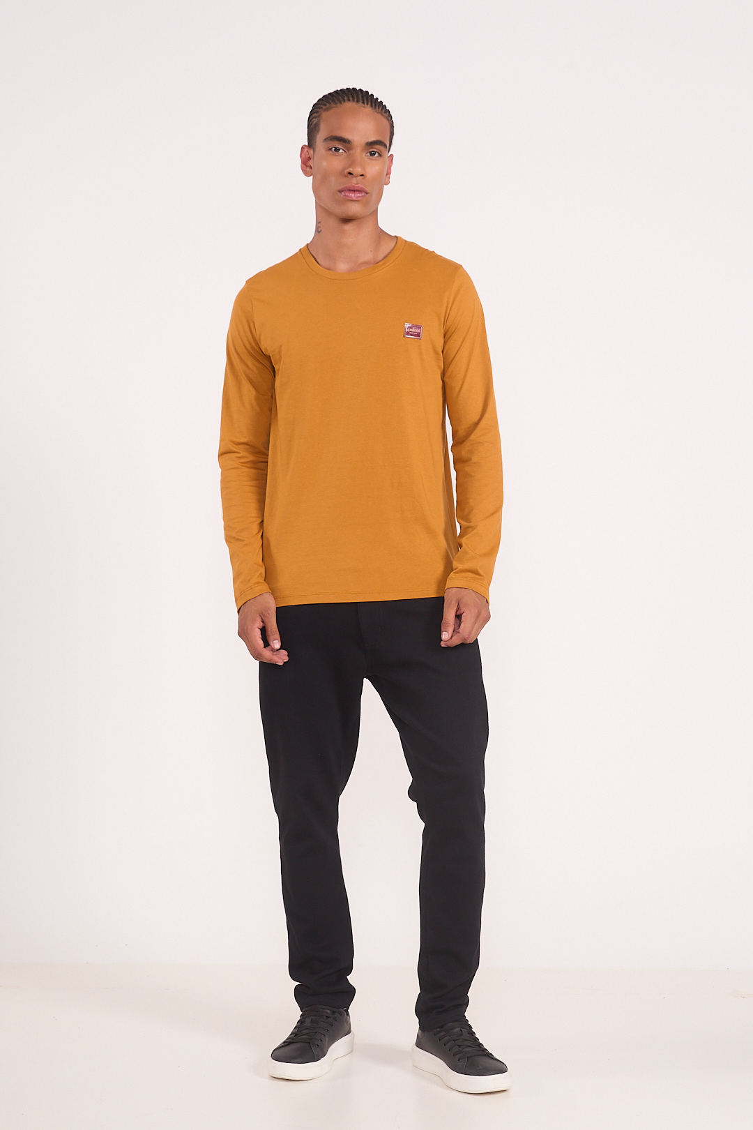 CAMISETA COLCCI G PRETO