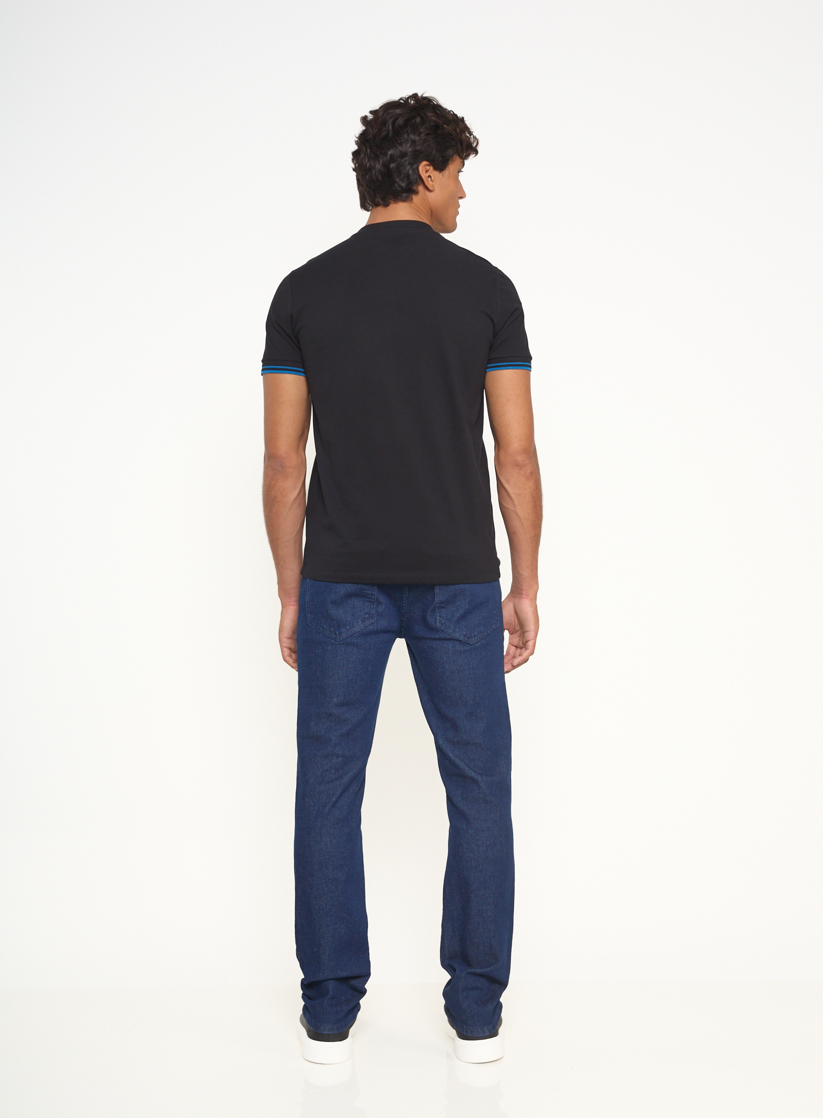 CAMISETA COLCCI G PRETO