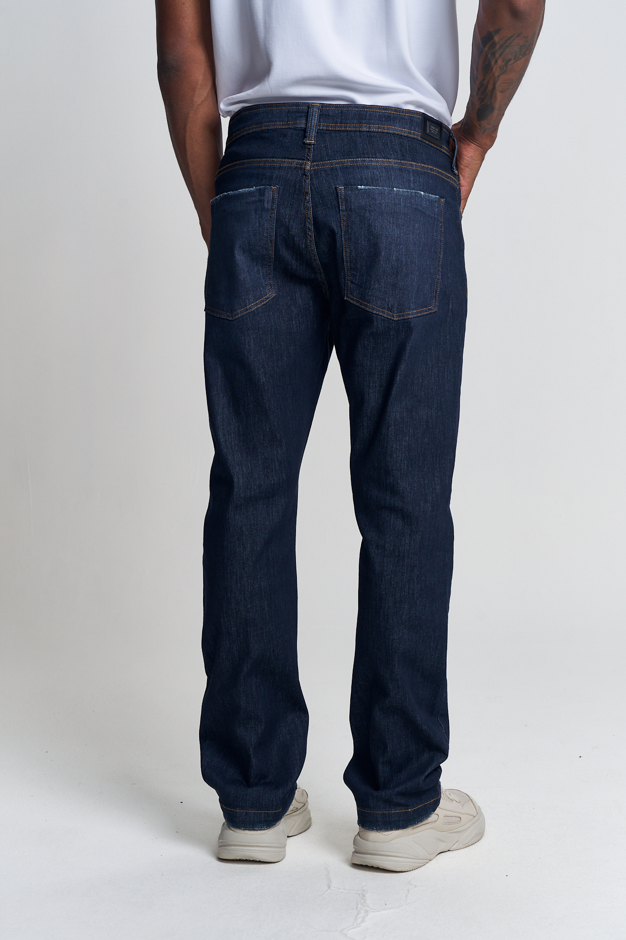 CALÇA JEANS LEO 42 INDIGO