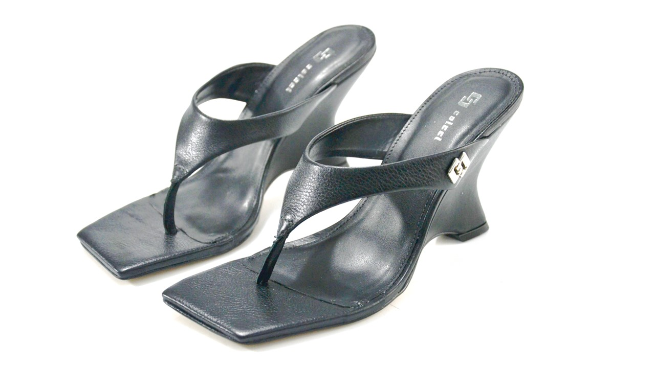 SANDALIA SALTO COLCCI 35 MARROM DROME