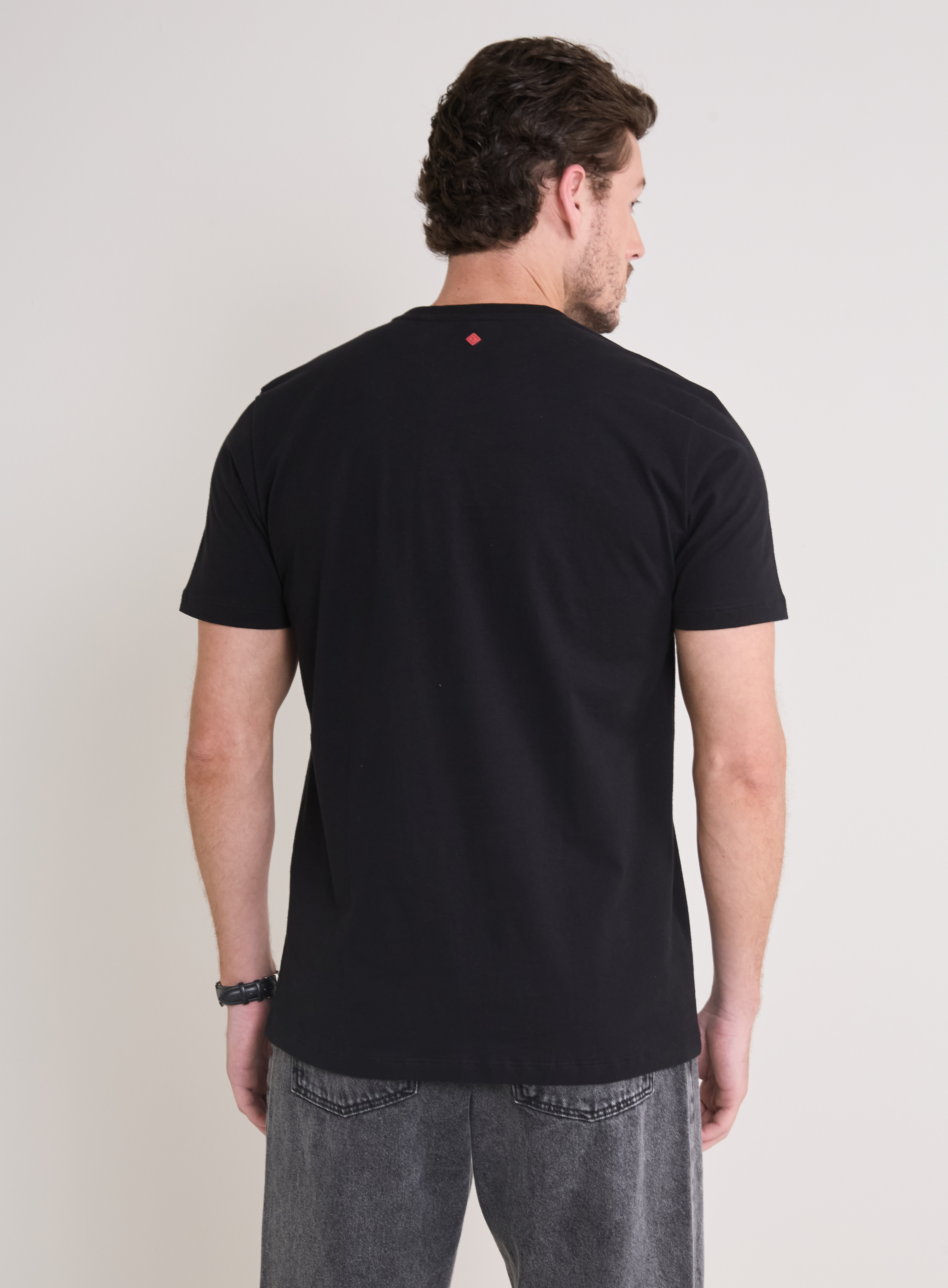 CAMISETA FORUM M PRETO
