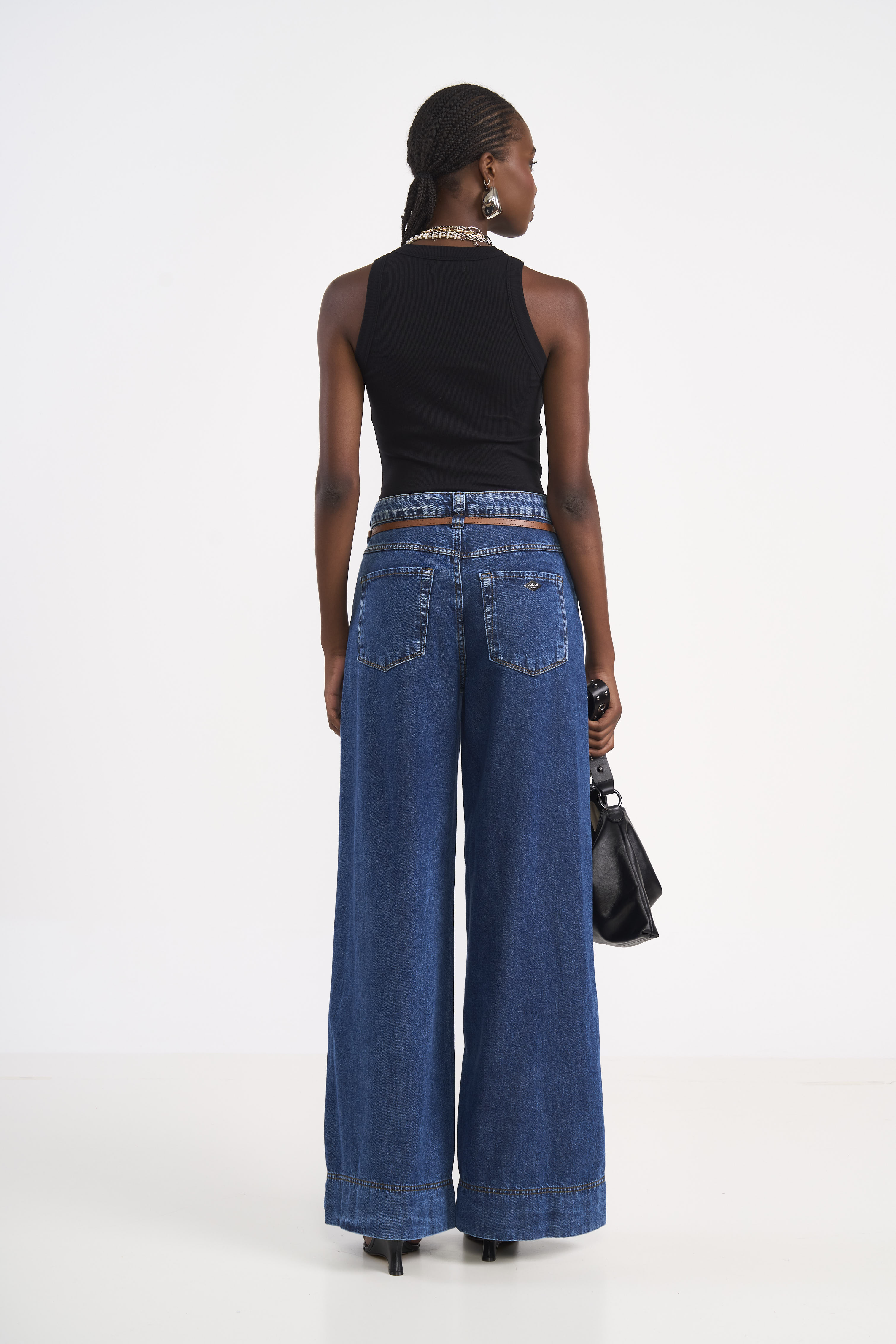 CALÇA JEANS SILVIA COM CINTO 42 INDIGO