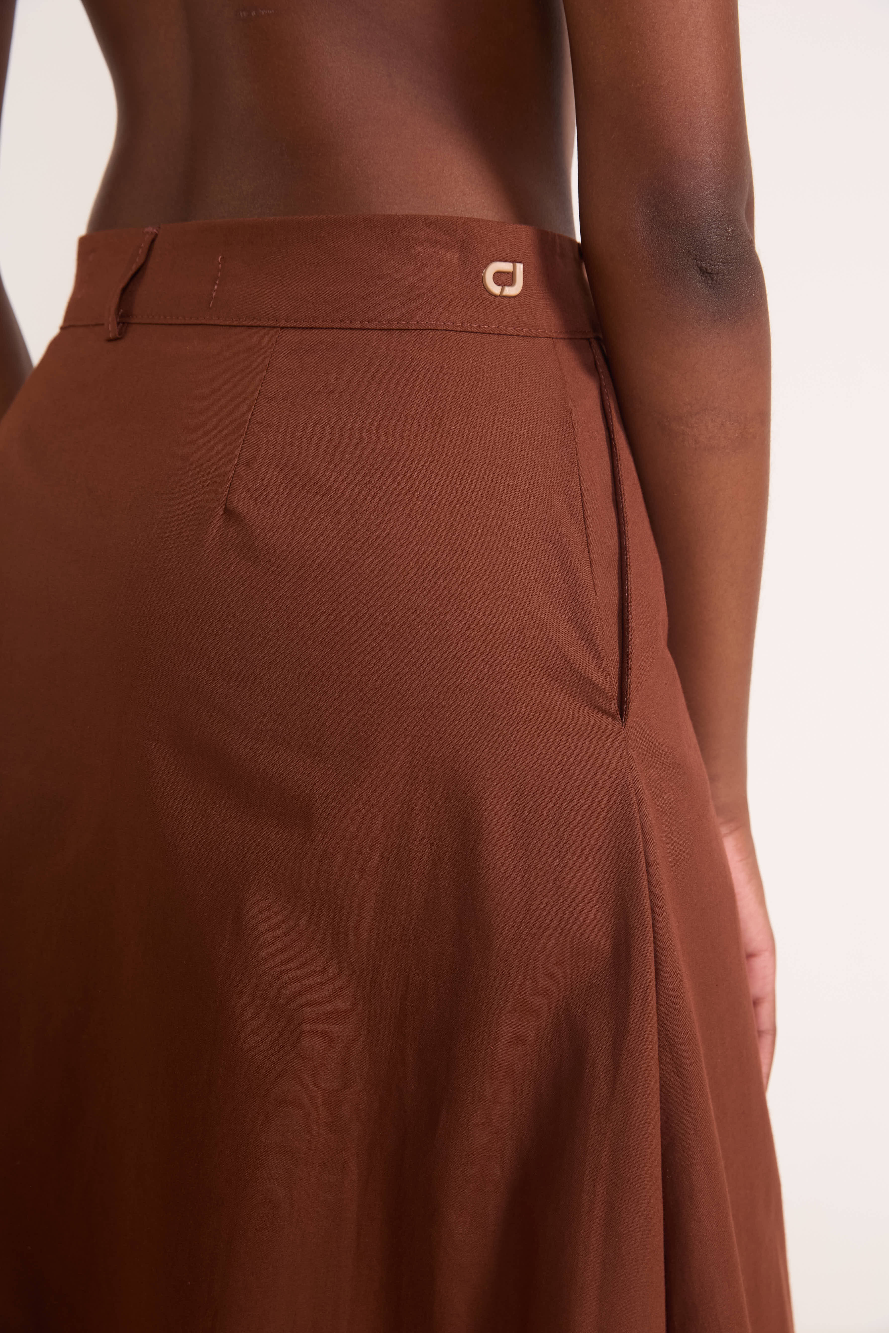 SAIA COLCCI JEANS M MARROM BEATEN BROWN