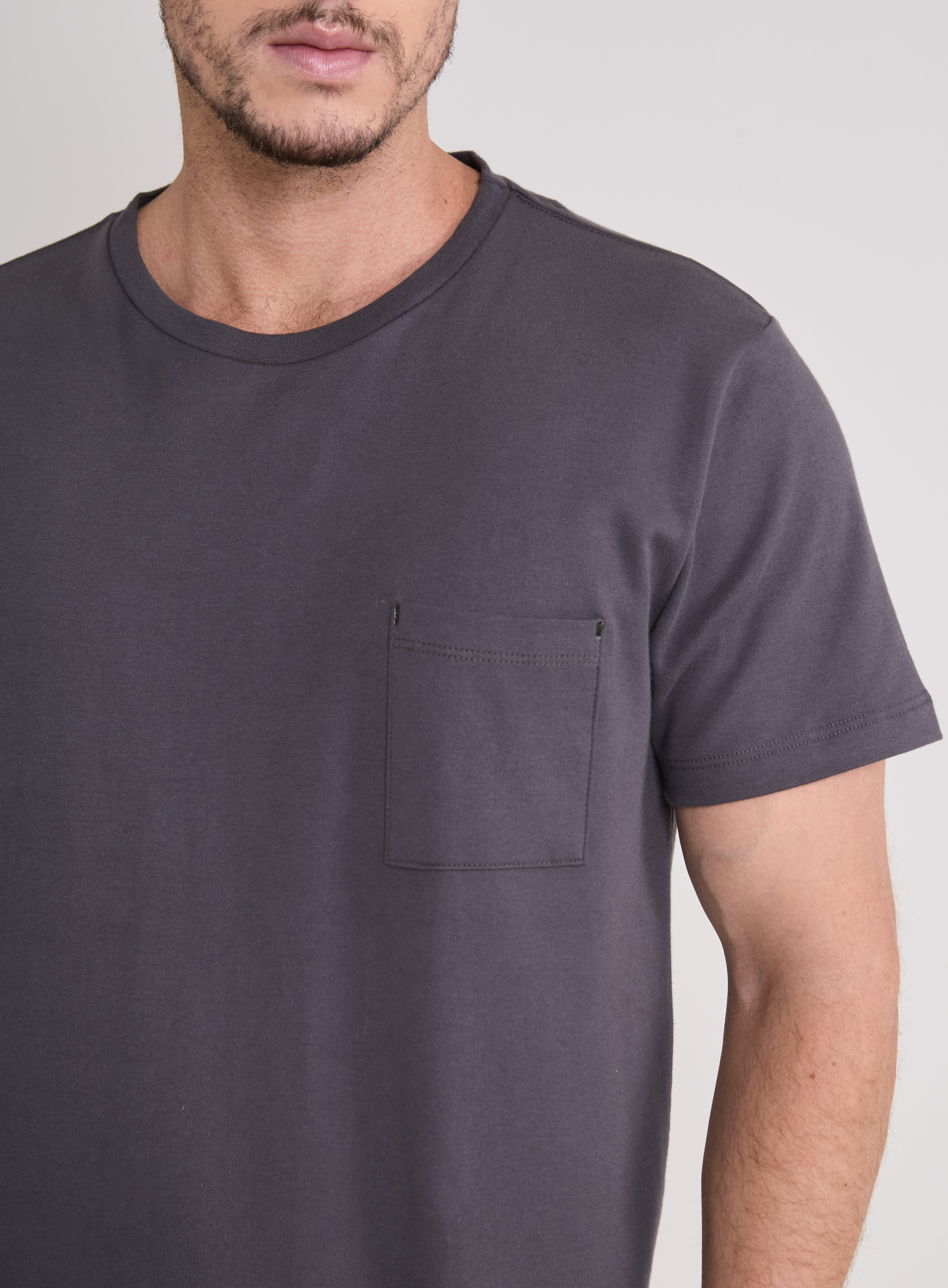 CAMISETA FORUM M CINZA FULIGEM