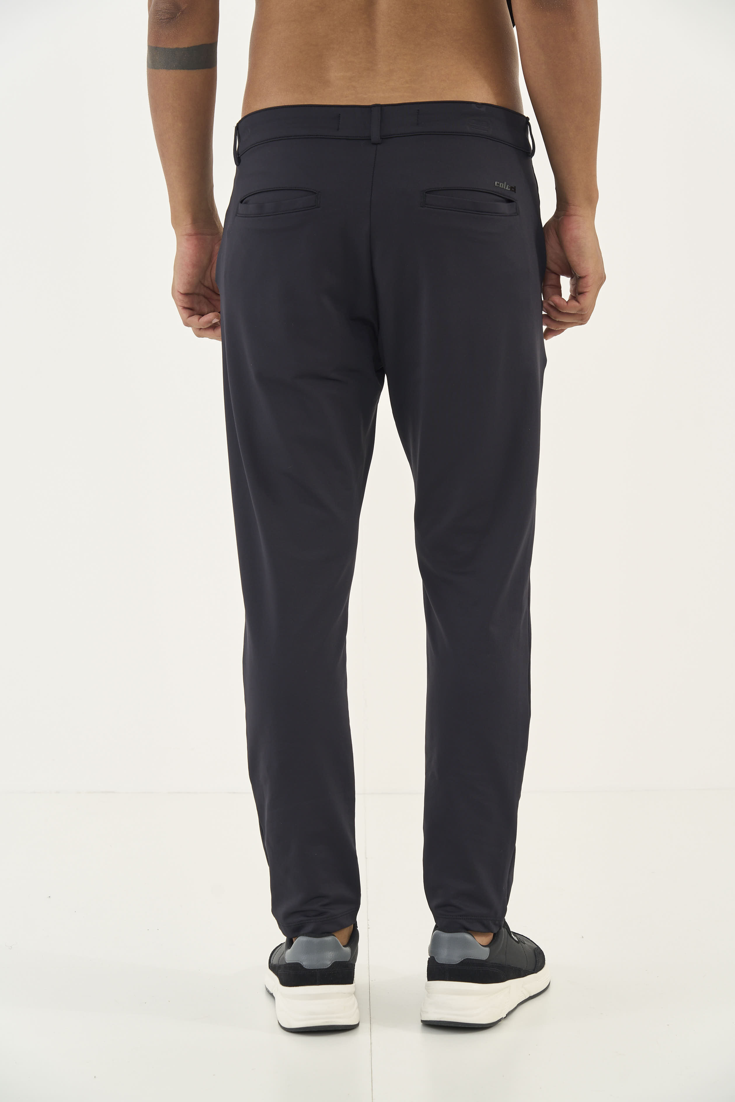 CALÇA COLCCI GG PRETO