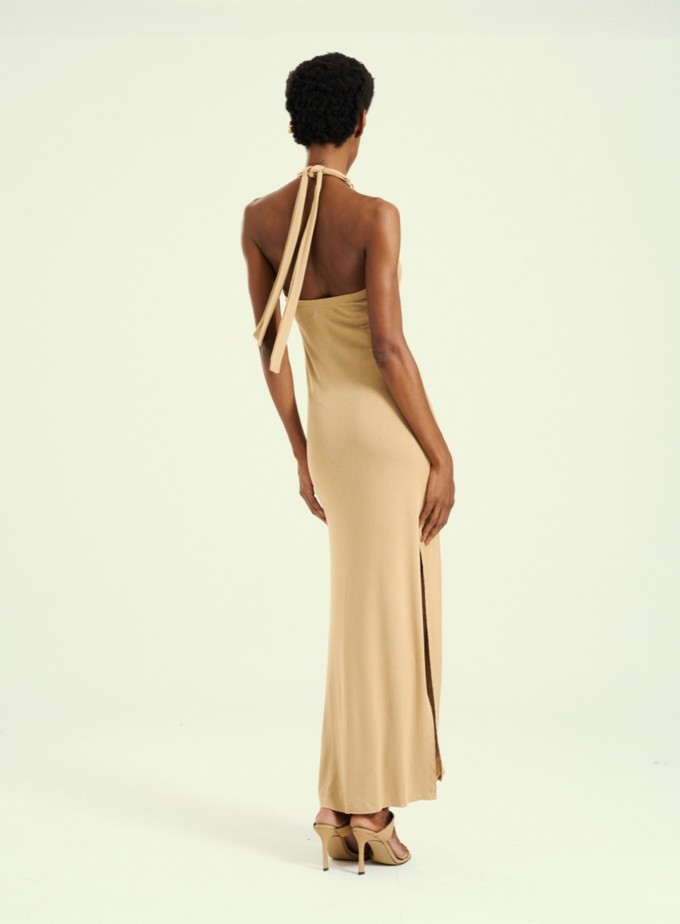 VESTIDO OPEN GG TABACO