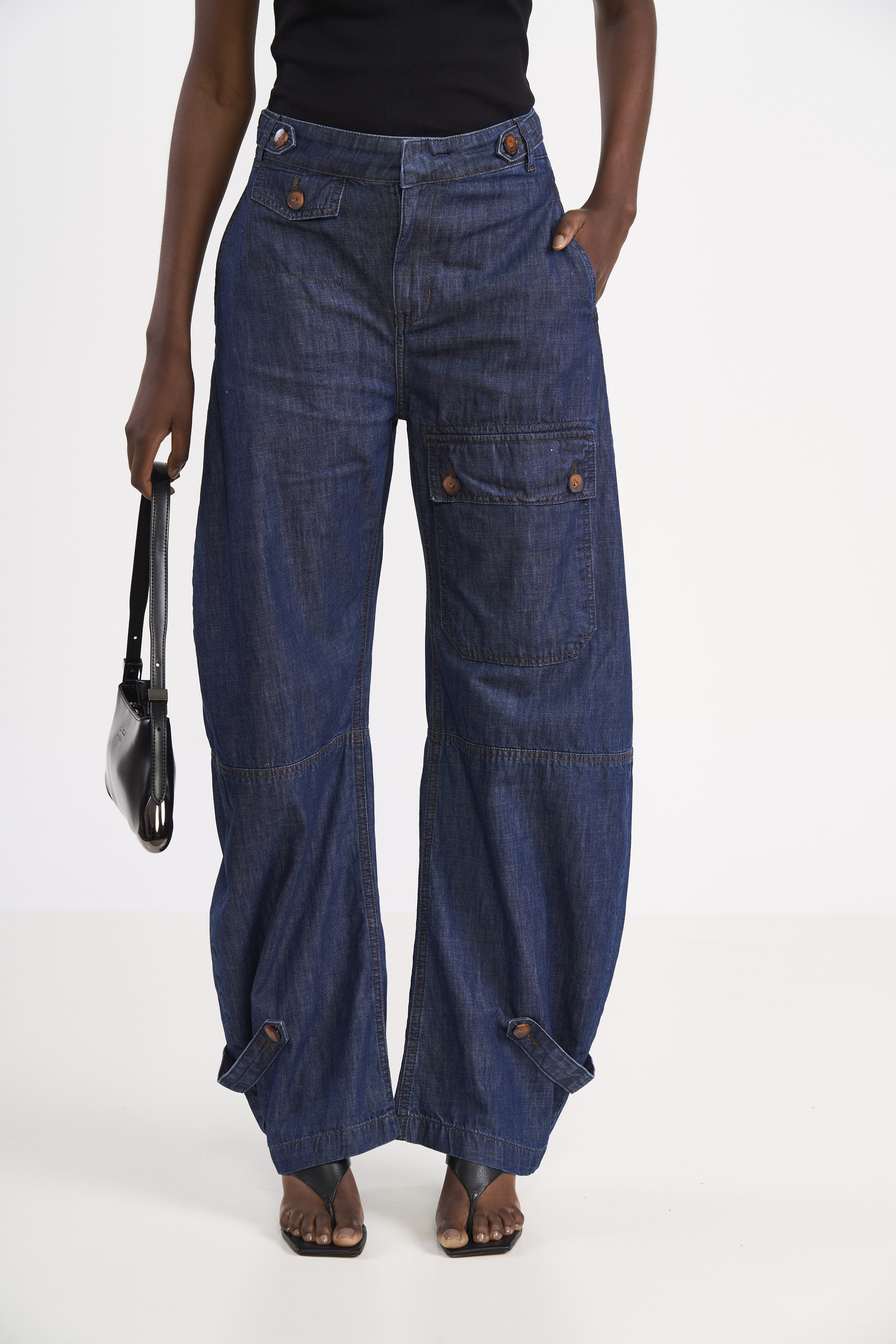 CALÇA JEANS LEONI LOW 34 INDIGO