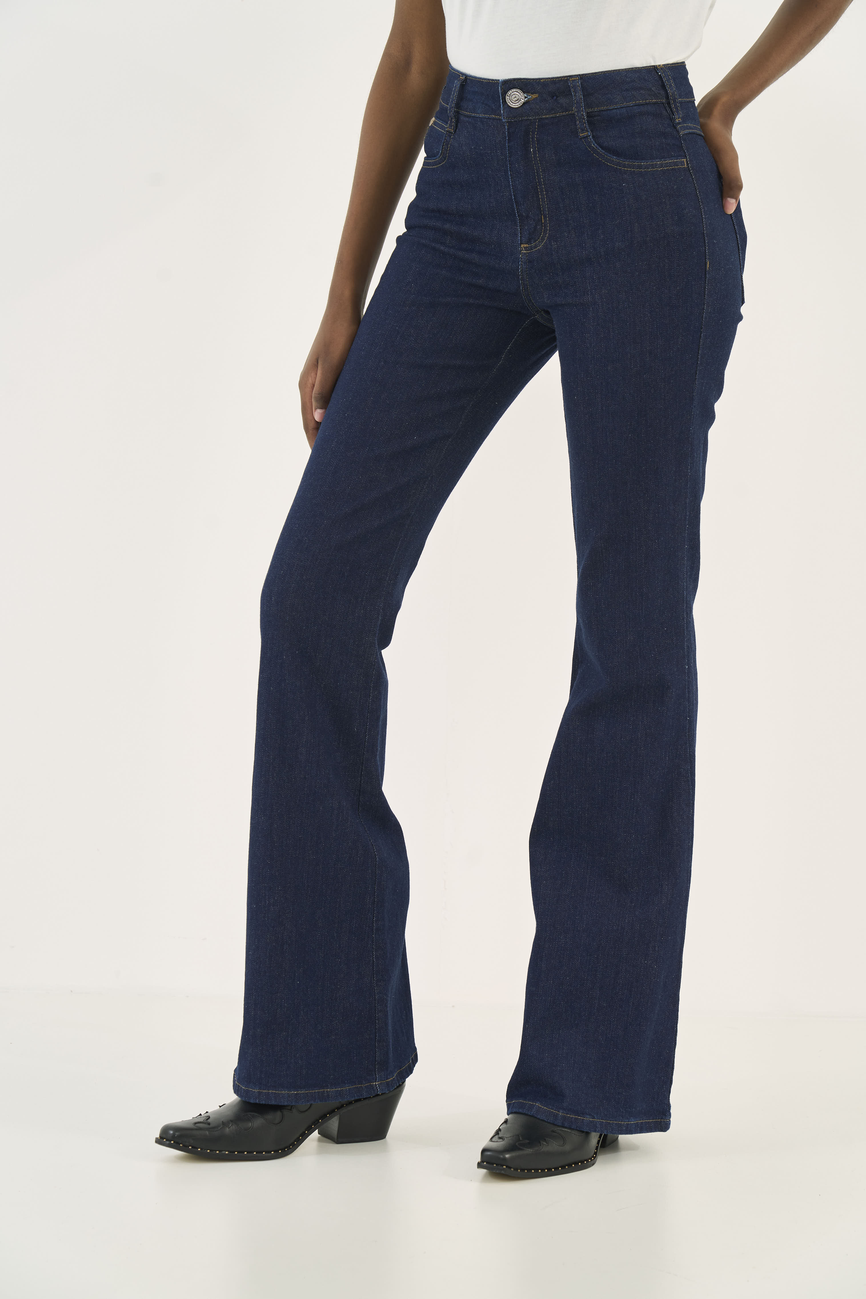 CALÇA JEANS NOVA YORK FLARE 42 INDIGO