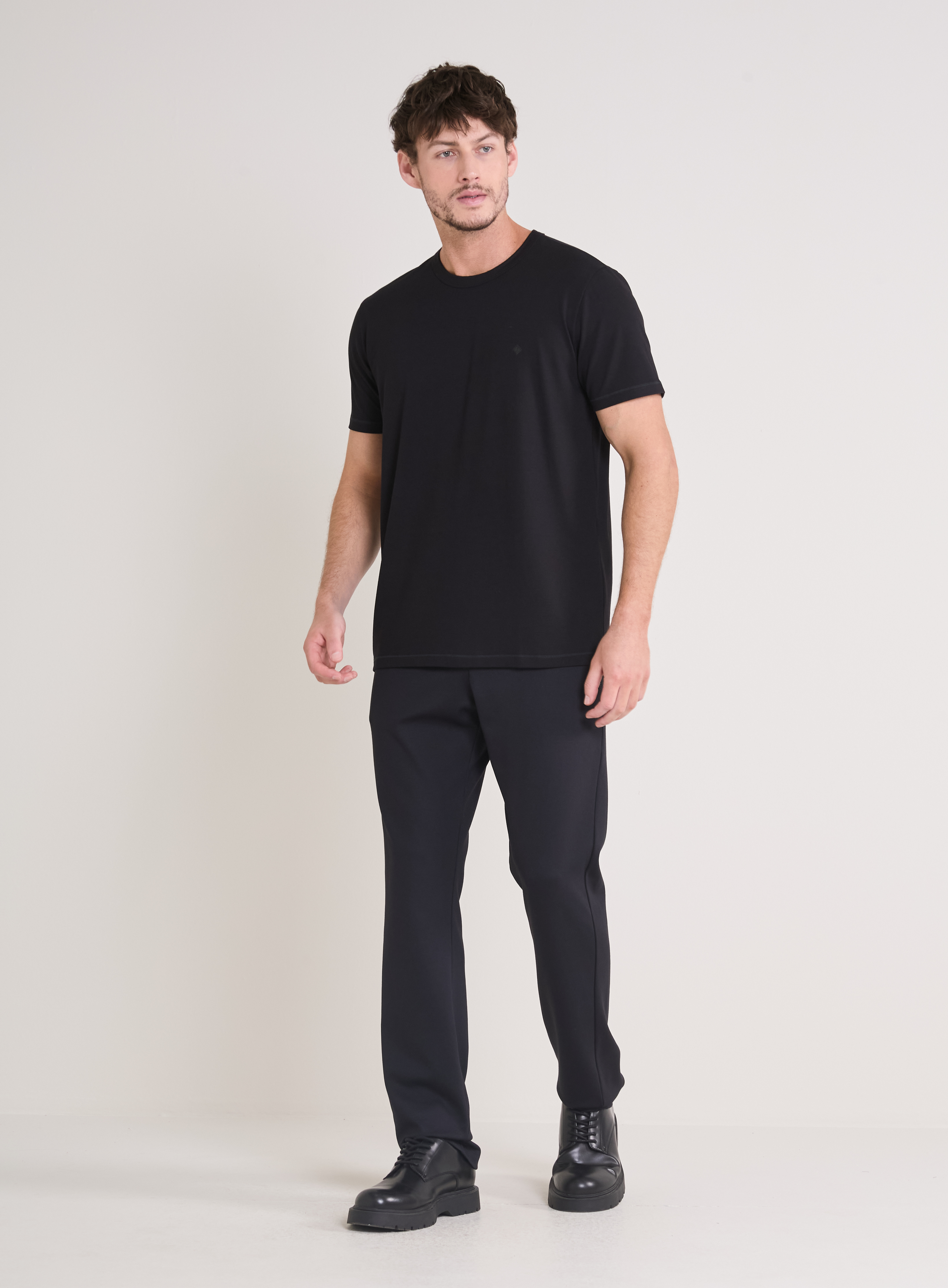 CAMISETA FORUM GG PRETO