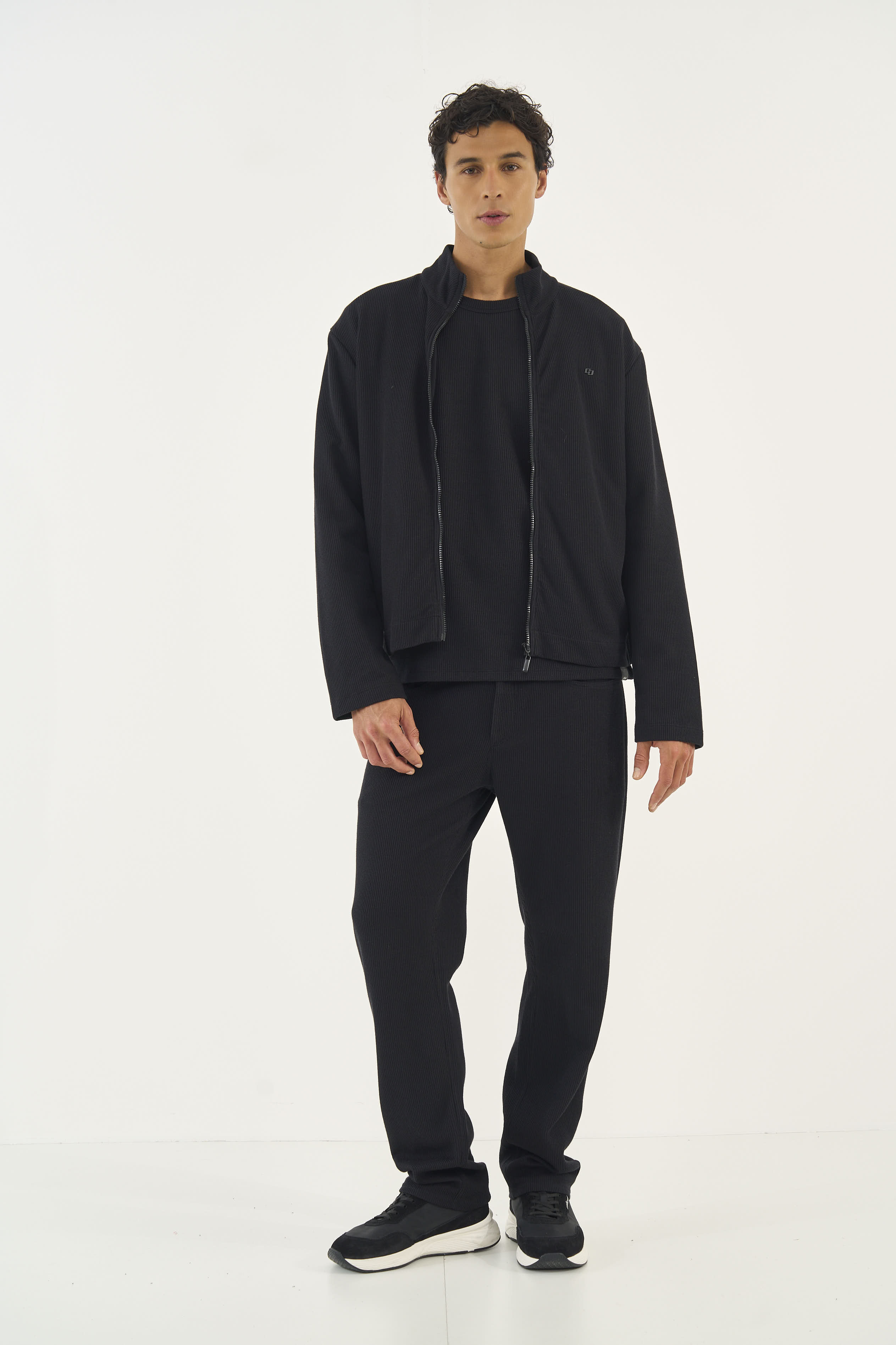 JAQUETA COLCCI GG PRETO
