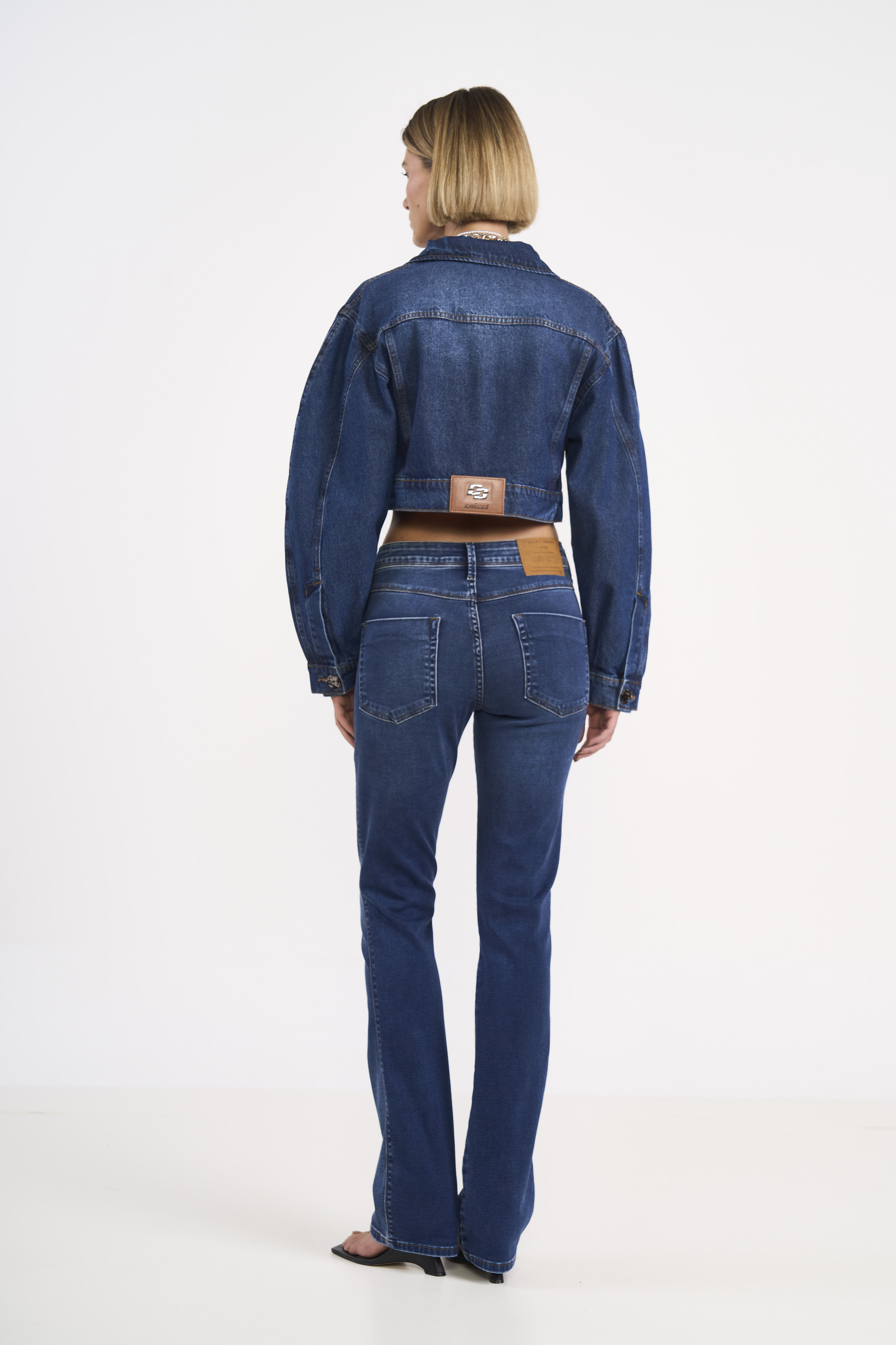 CALÇA JEANS BIA RETA 44 INDIGO