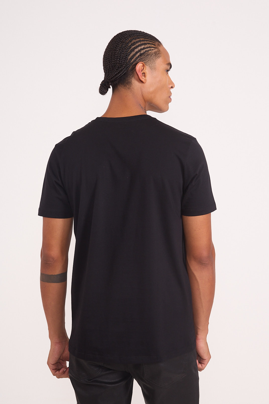 CAMISETA COLCCI G PRETO