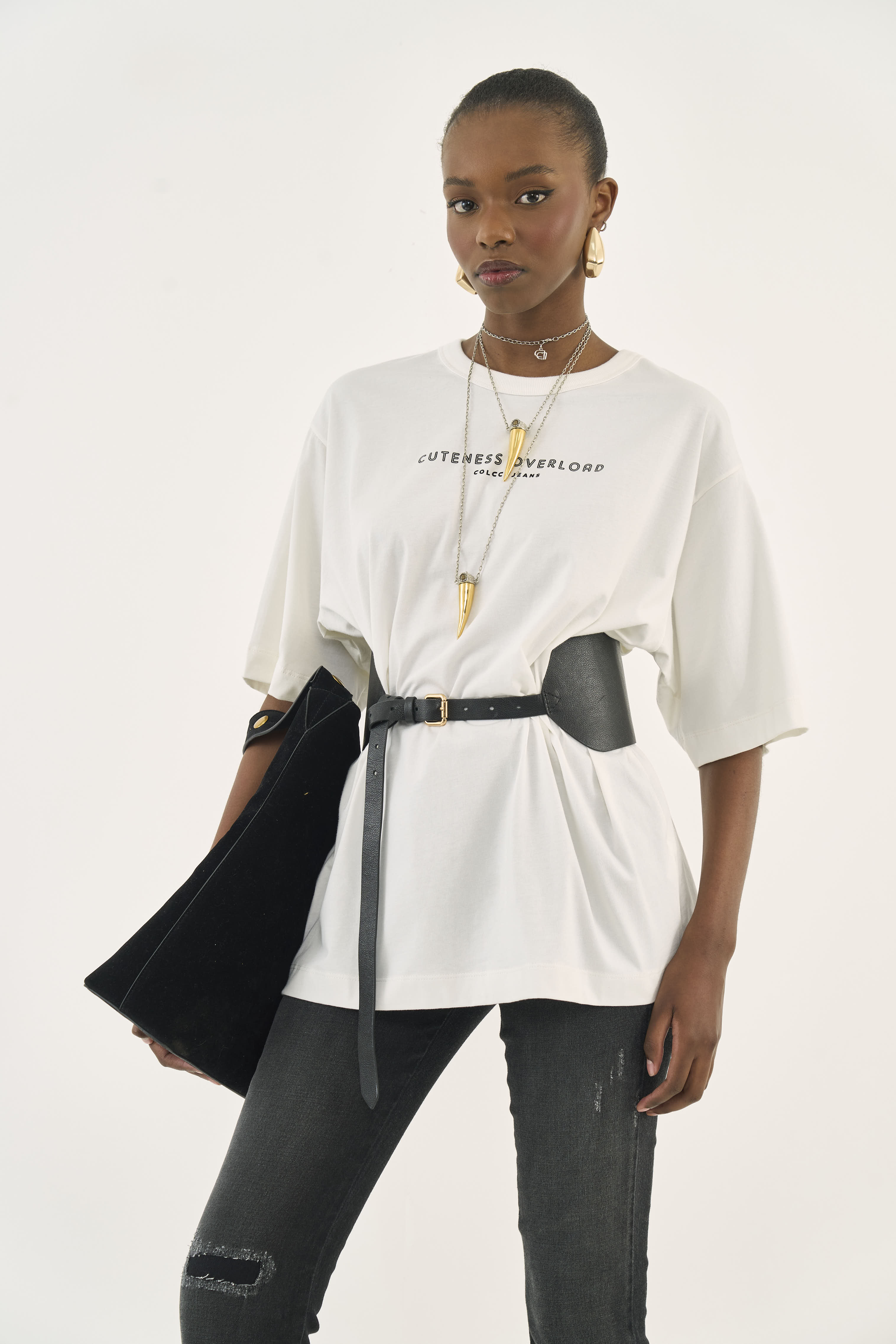 CAMISETA ESTAMPADA PP OFF SHELL