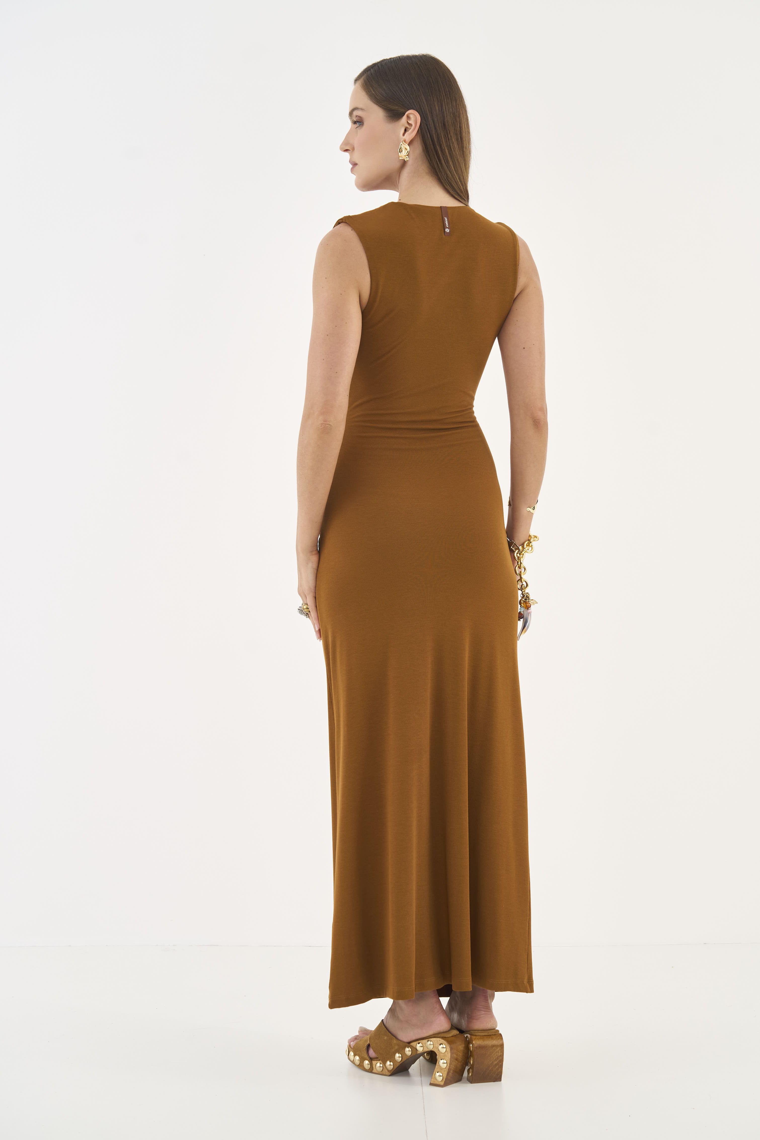 VESTIDO CANELADO P MARROM DROME