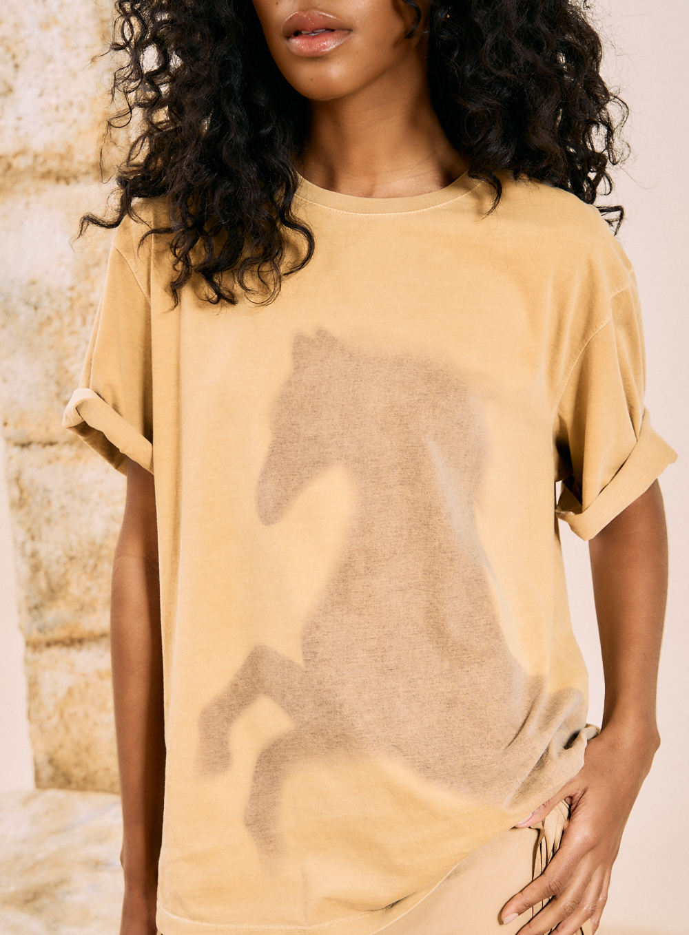CAMISETA ESTAMPADA G BEGE EGIDO
