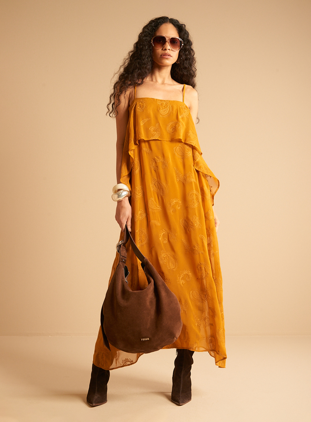 VESTIDO BORDADO P AMARELO SWIFT