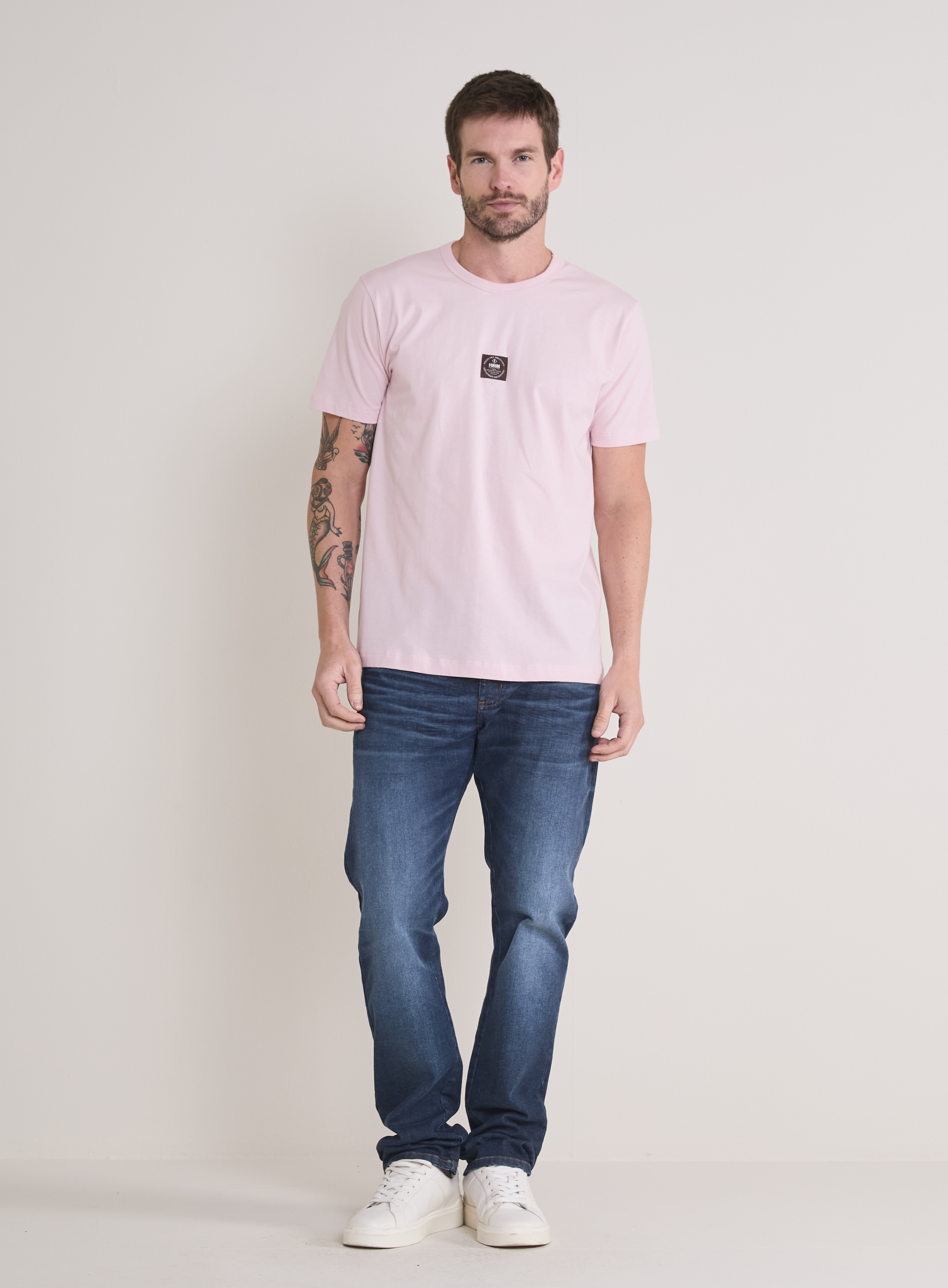 CAMISETA FORUM M PRETO