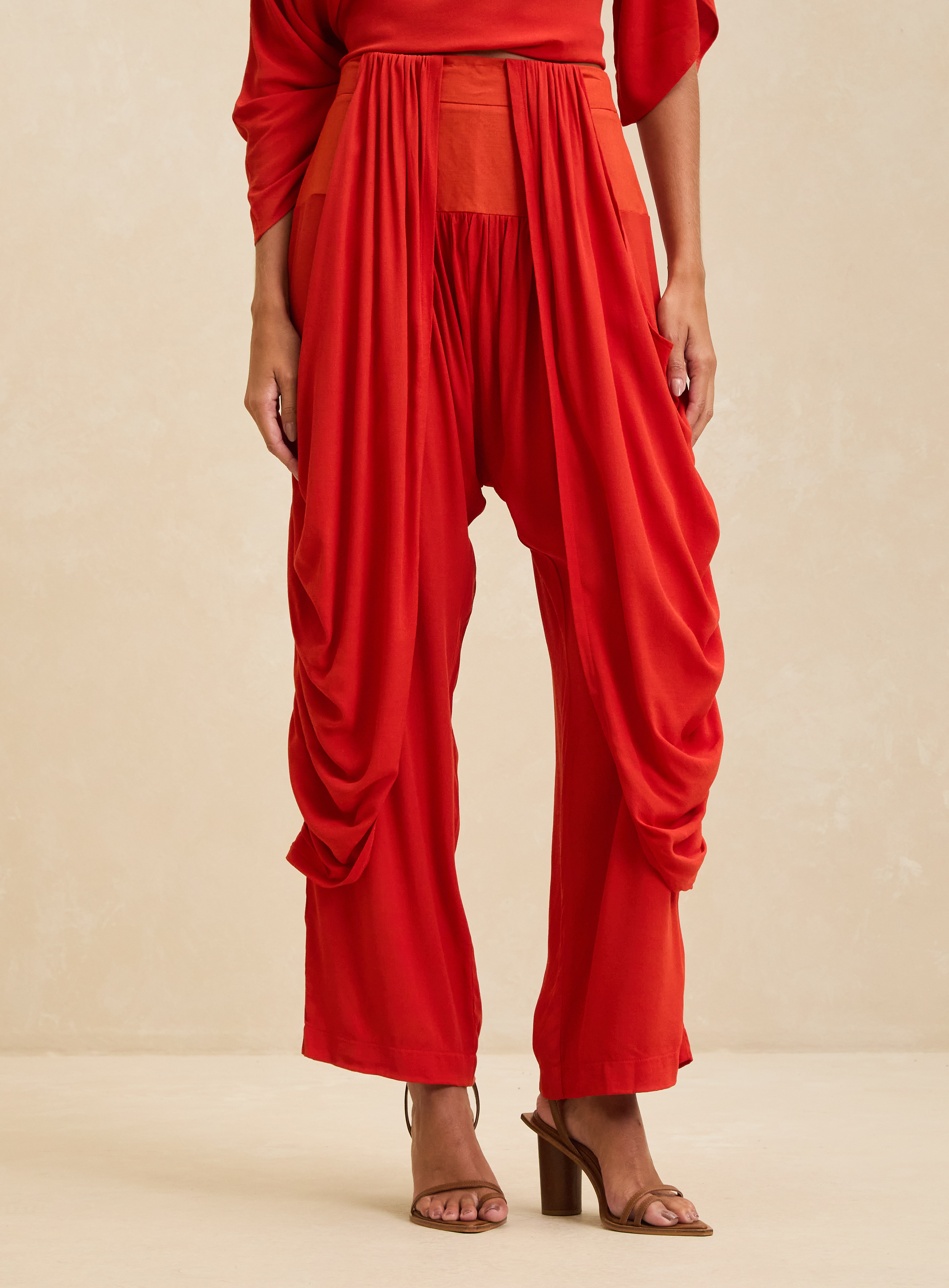 CALÇA DETALHE LINHO P LARANJA SARDONI