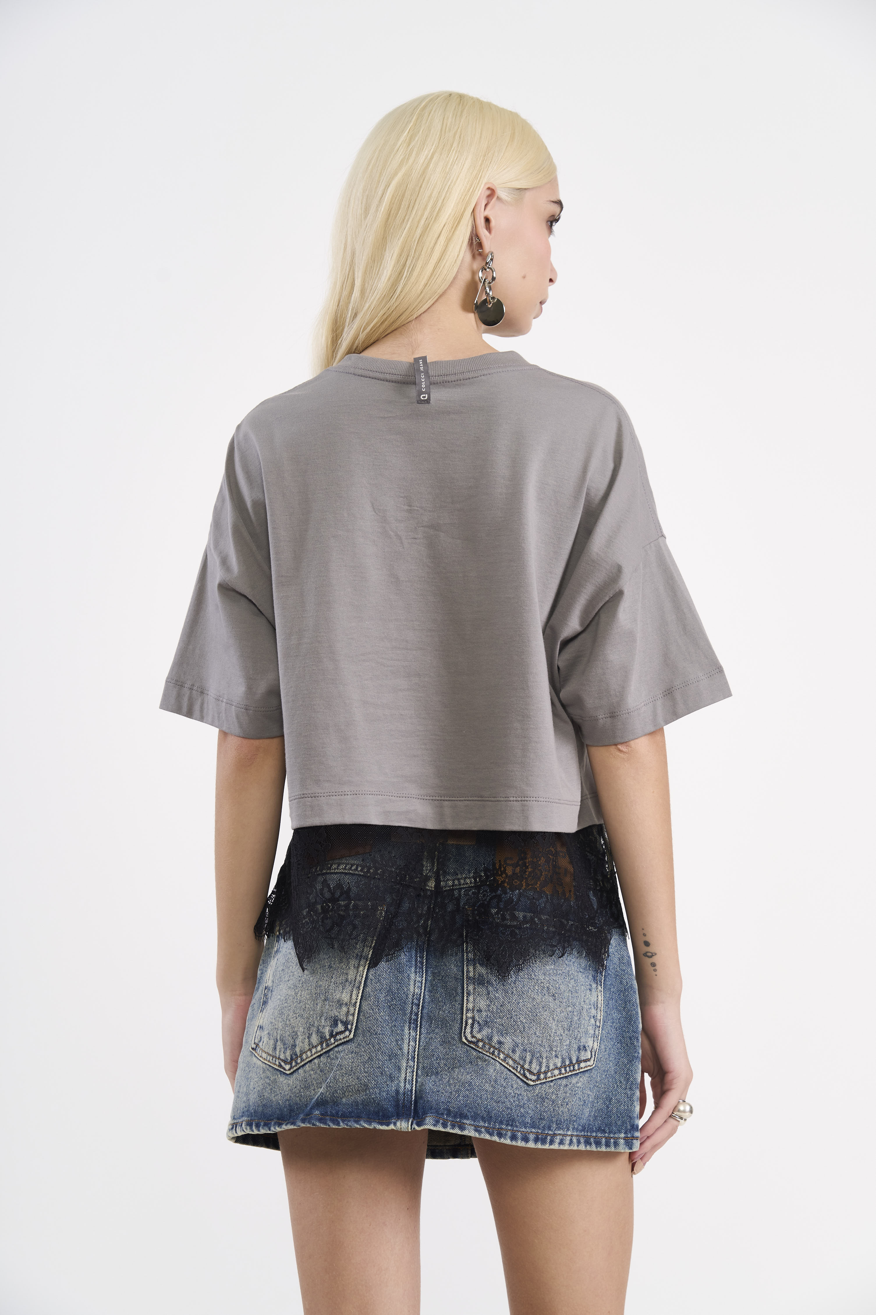 CAMISETA DETALHE RENDA P CINZA ALITA
