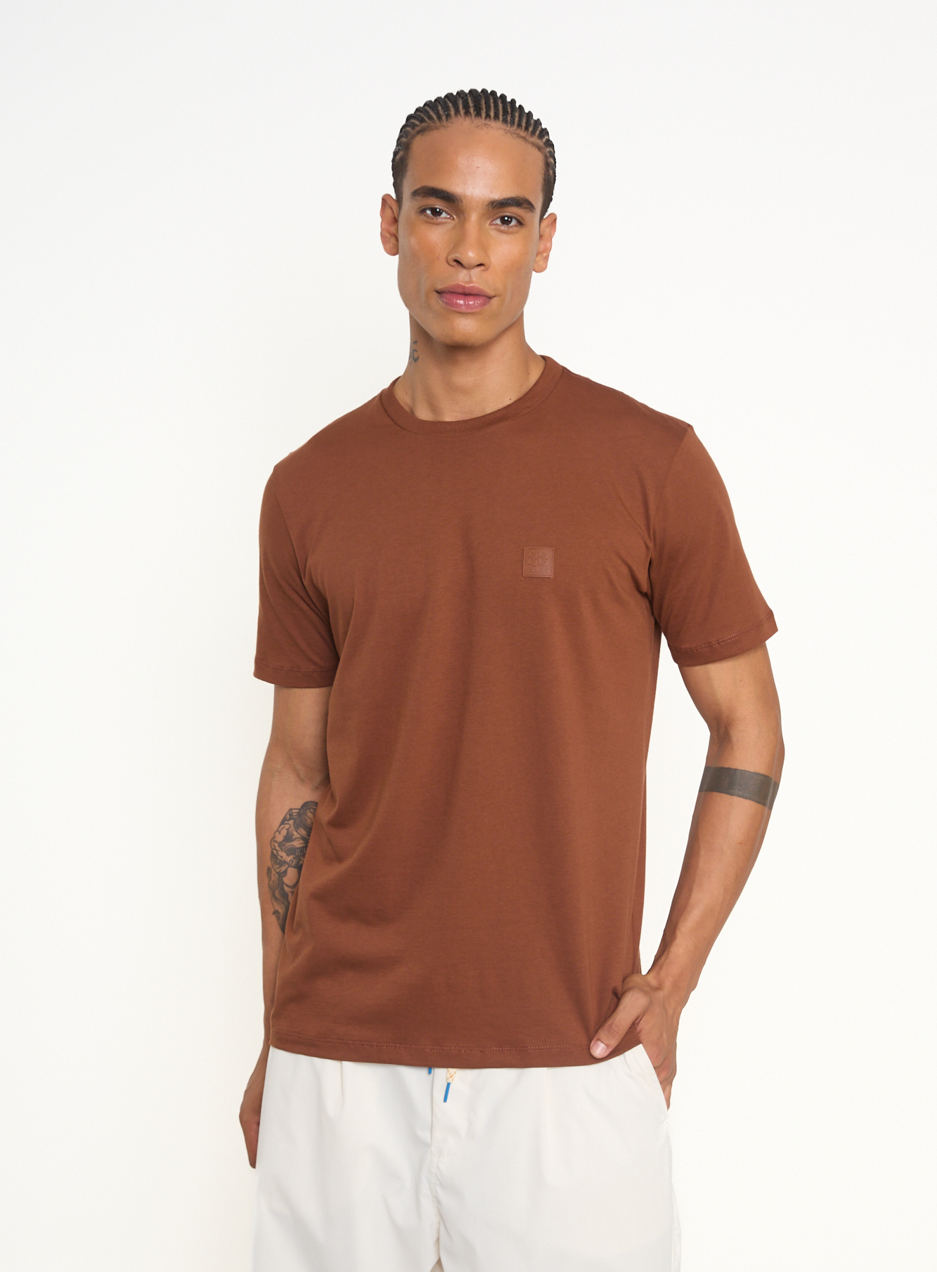 CAMISETA COLCCI G MARROM CARVALHO