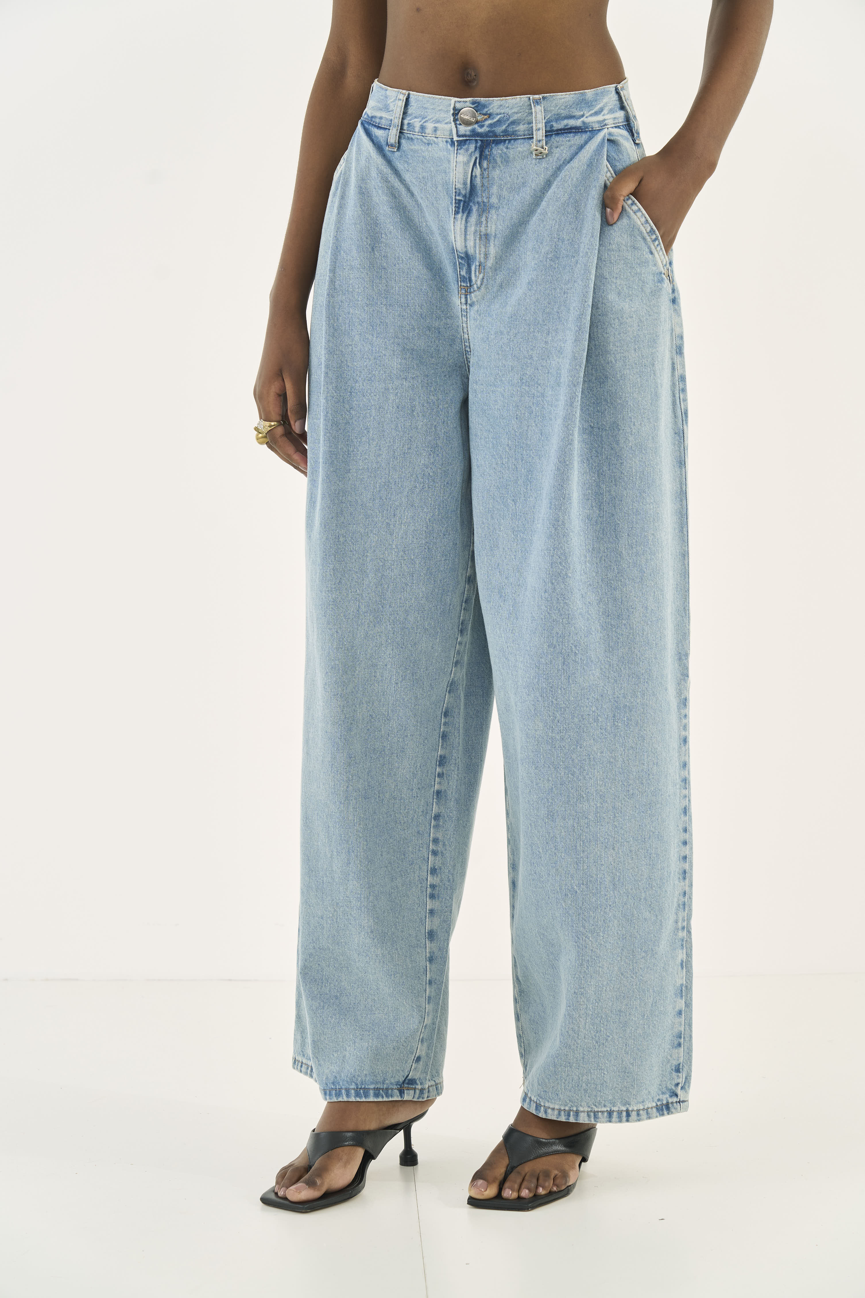CALÇA JEANS LEONI LOW 44 INDIGO