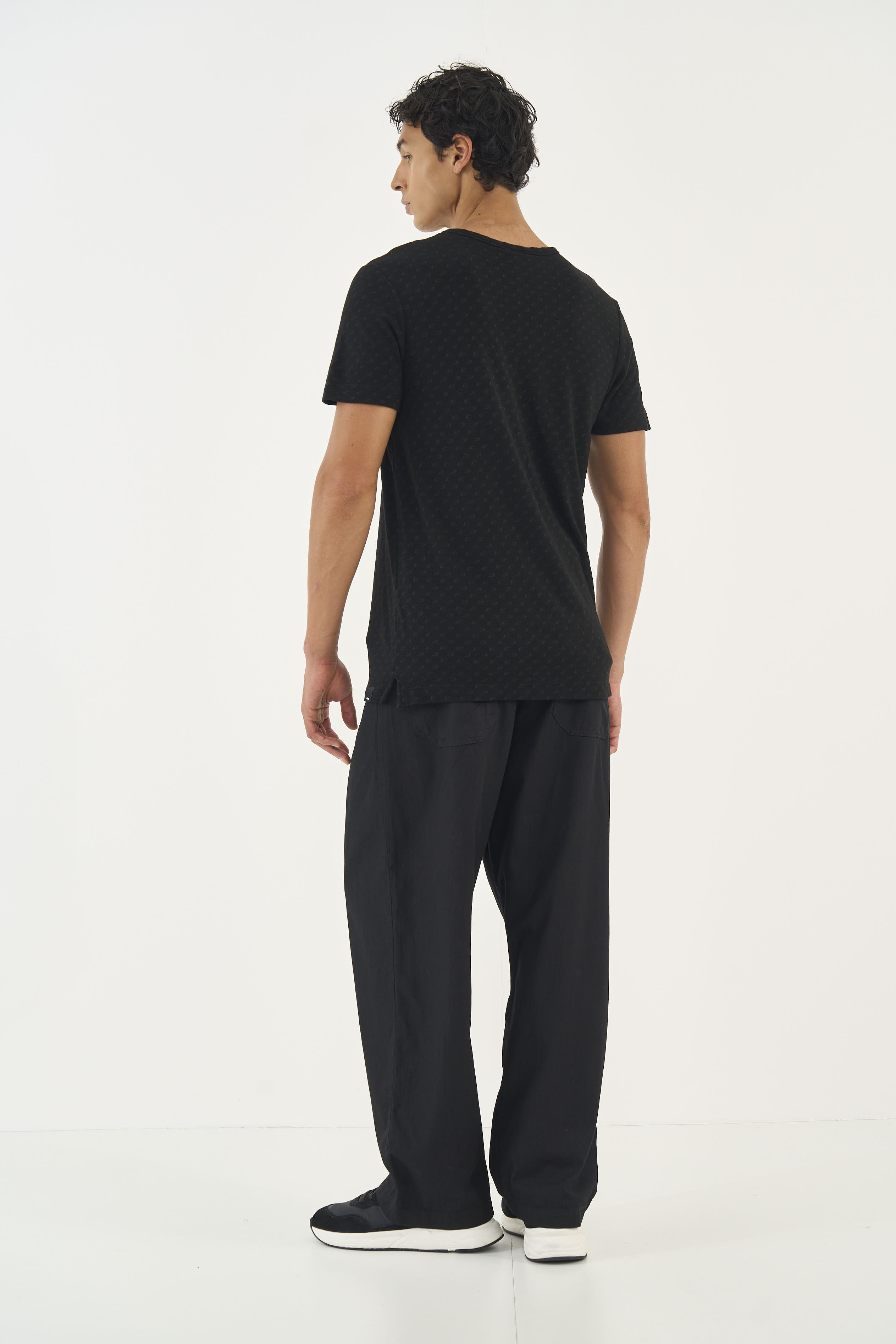 CAMISETA JACQUARD GG PRETO