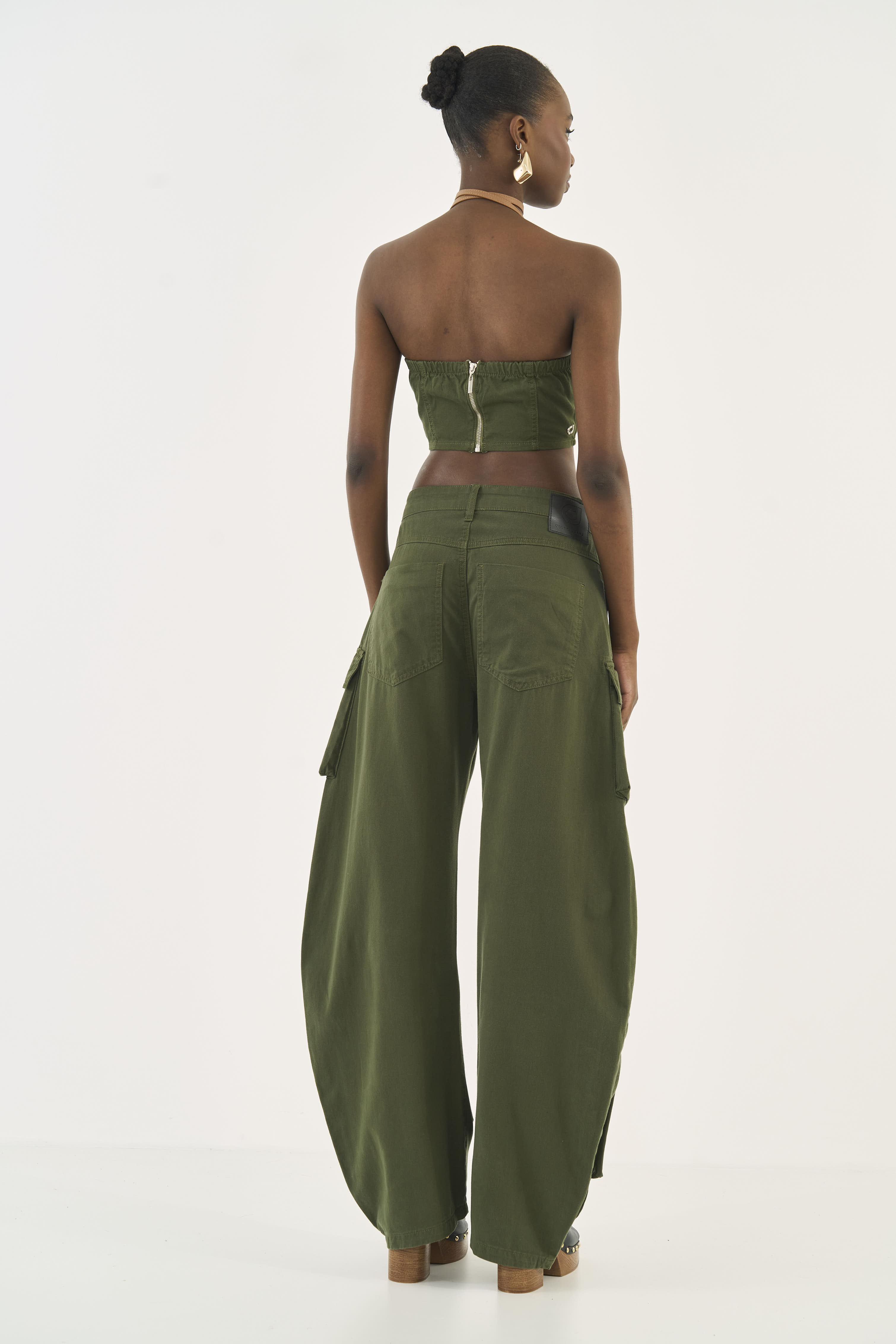 CALÇA SARJA BARCELONA 34 VERDE ÉDEN