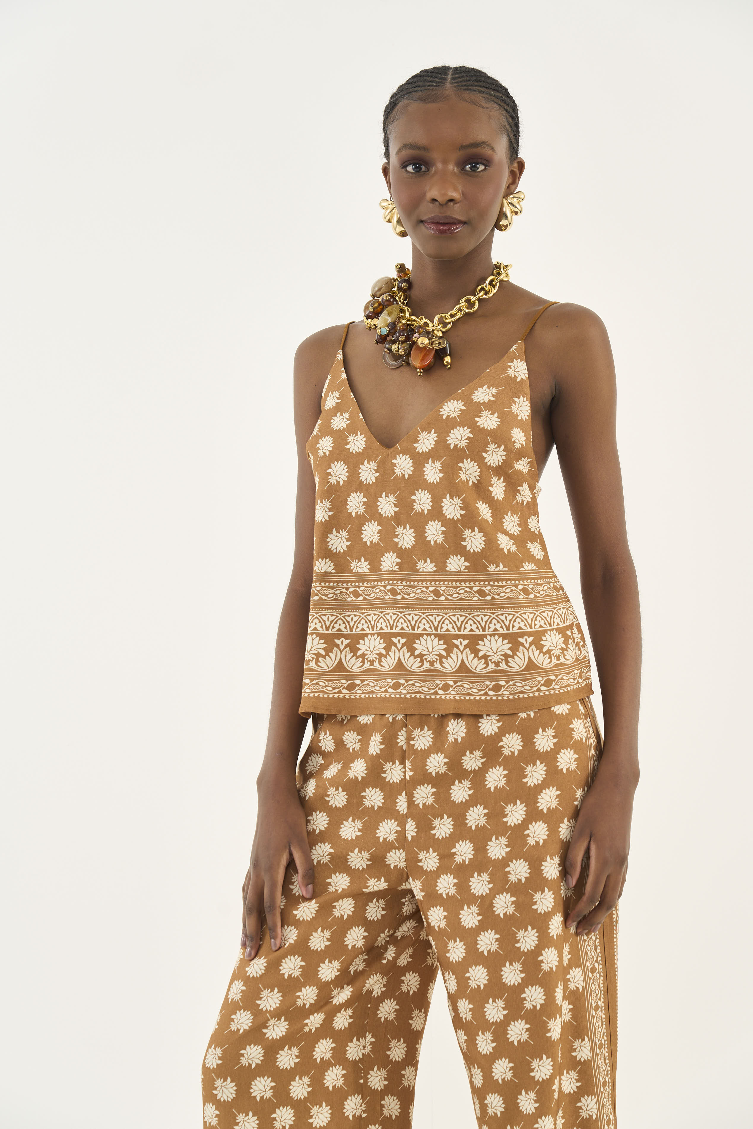 BLUSA LINHO ESTAMPADO P ARTE EM TRAM.II
