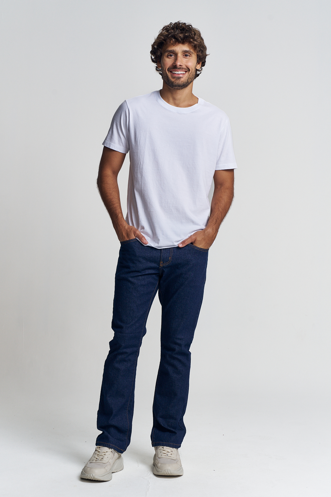 CALÇA JEANS LEO RETA 46 INDIGO