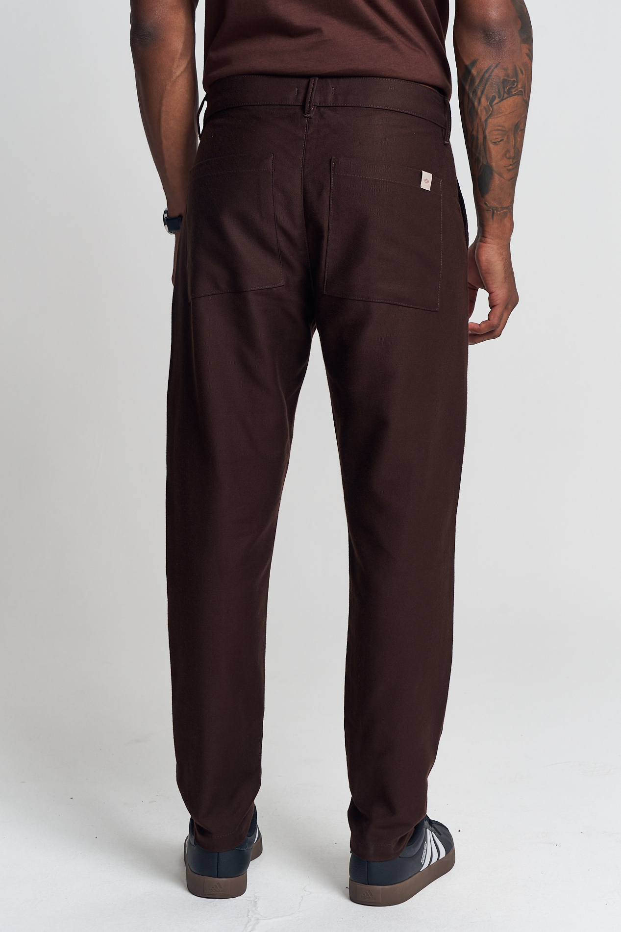 CALÇA SARJA HARRY GG MARROM ROCCIA