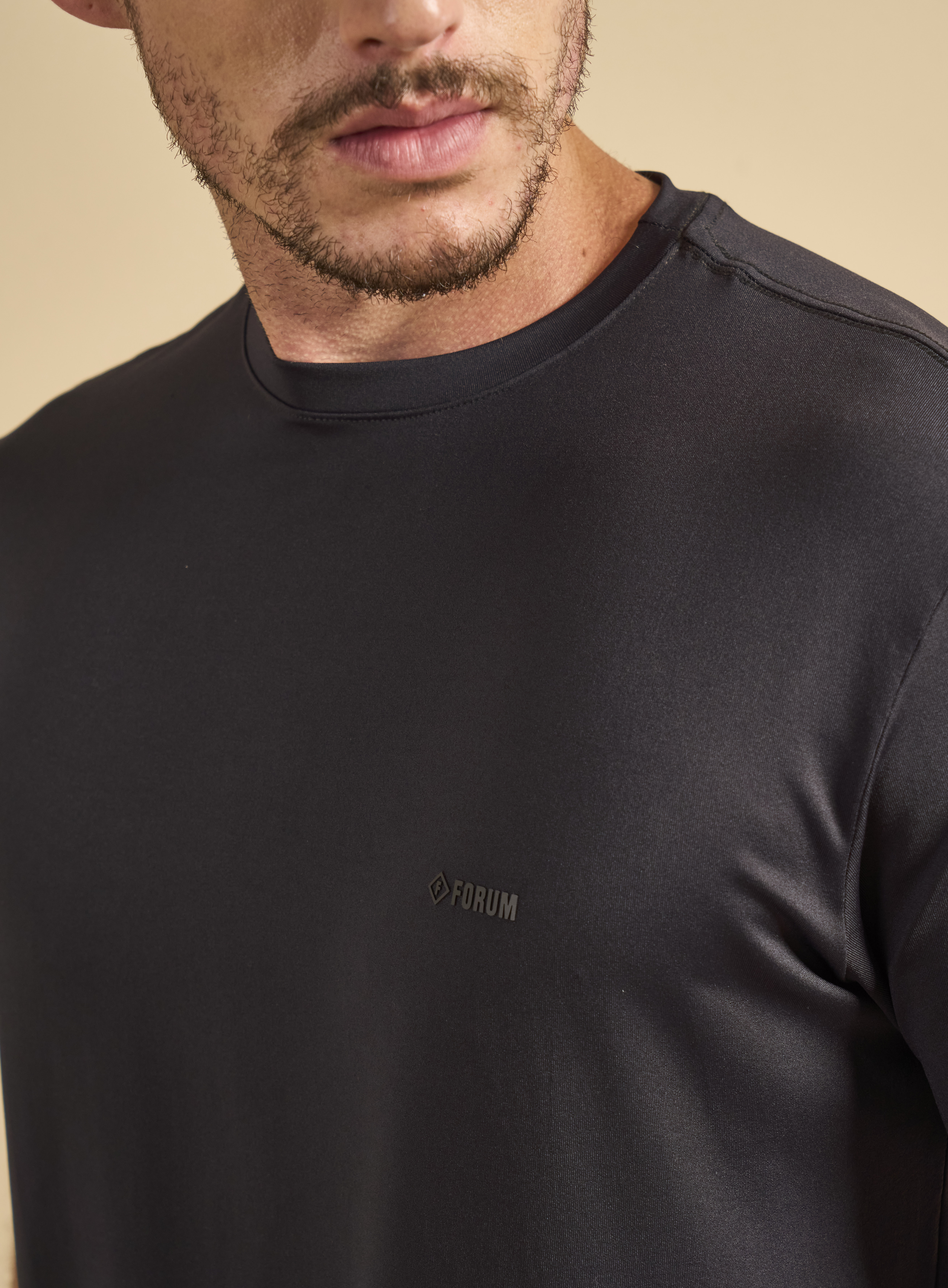 CAMISETA FORUM GG PRETO