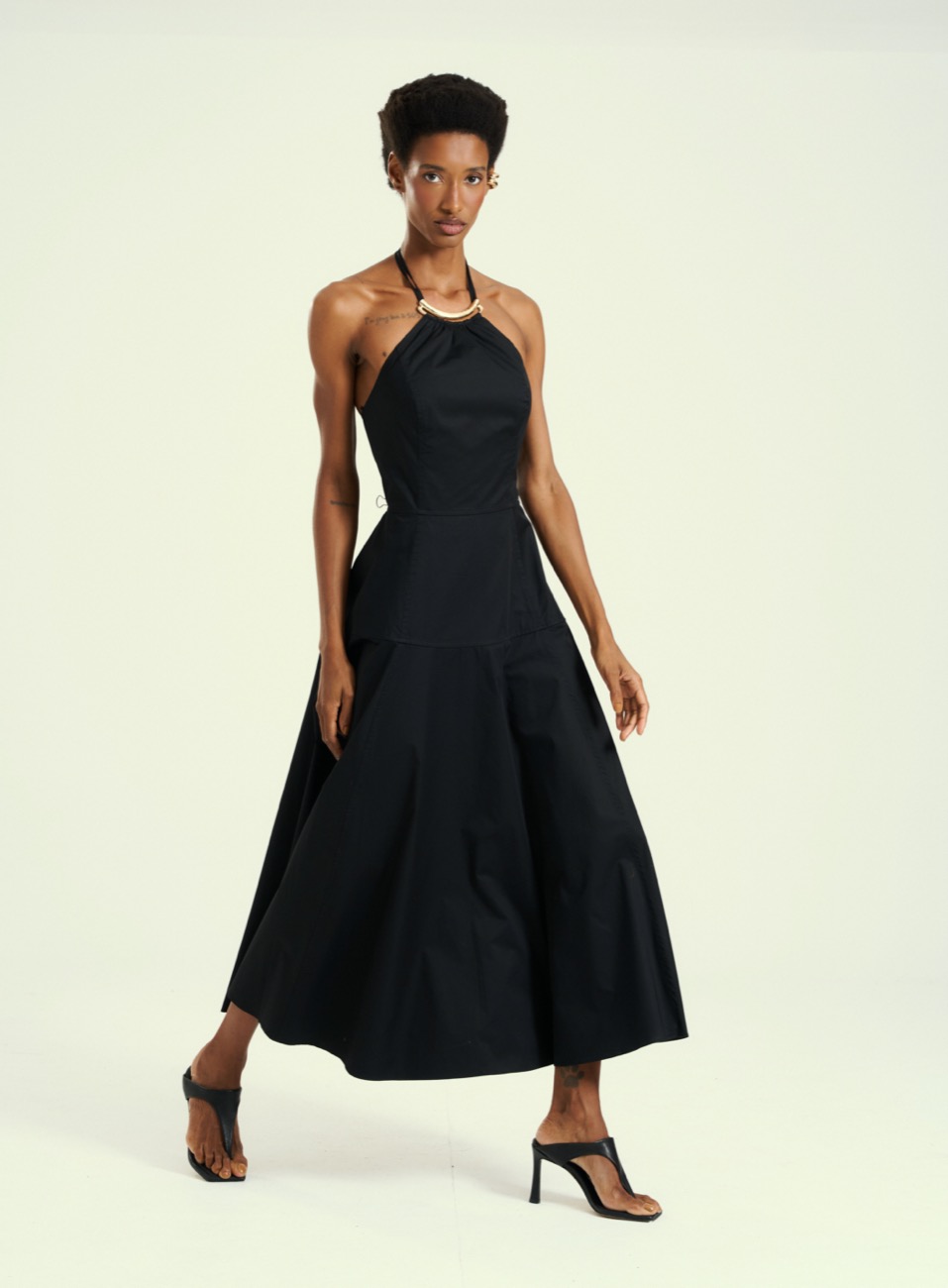 VESTIDO OPEN G PRETO