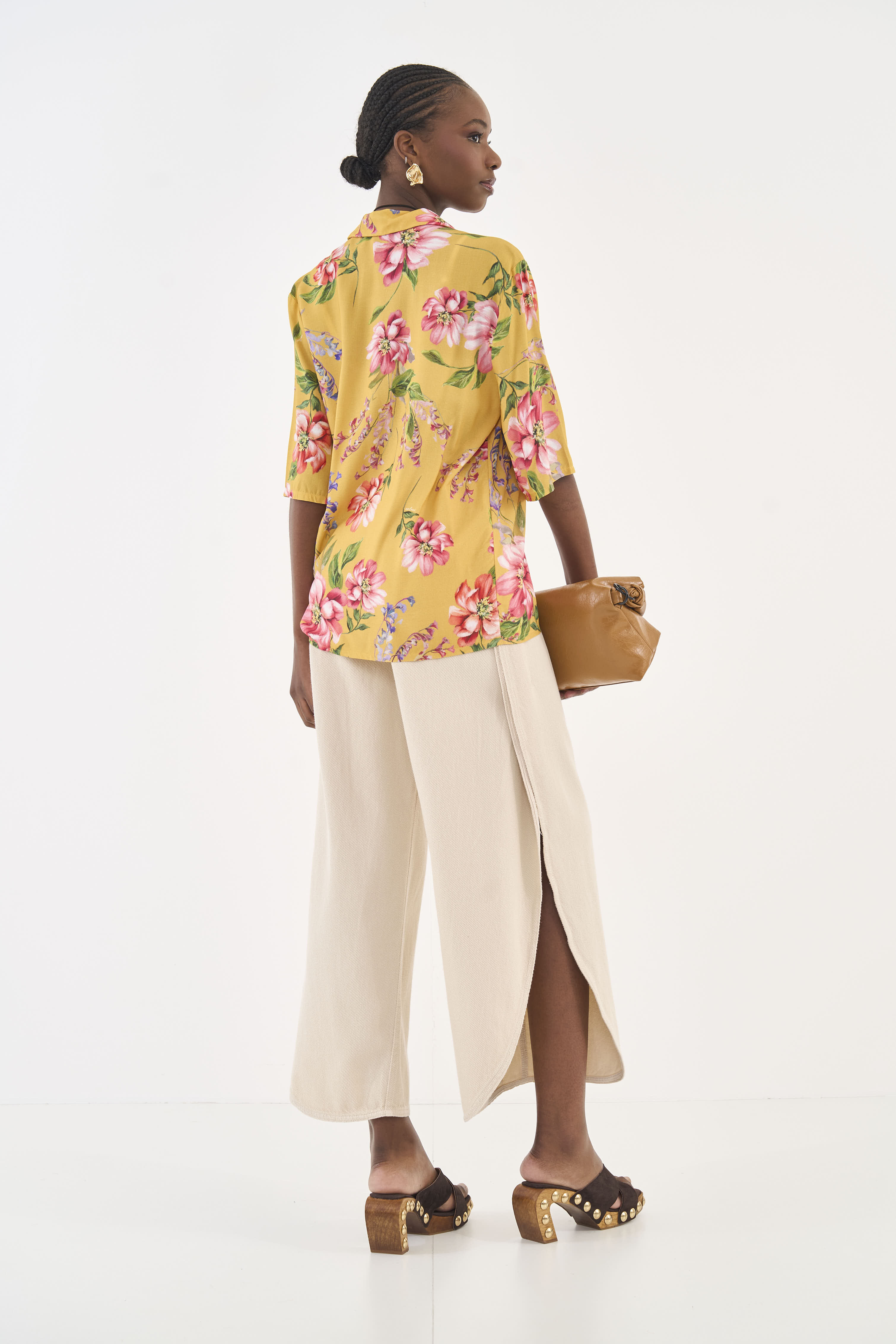 CALÇA SARJA JOANA 40 BEGE TAUPE