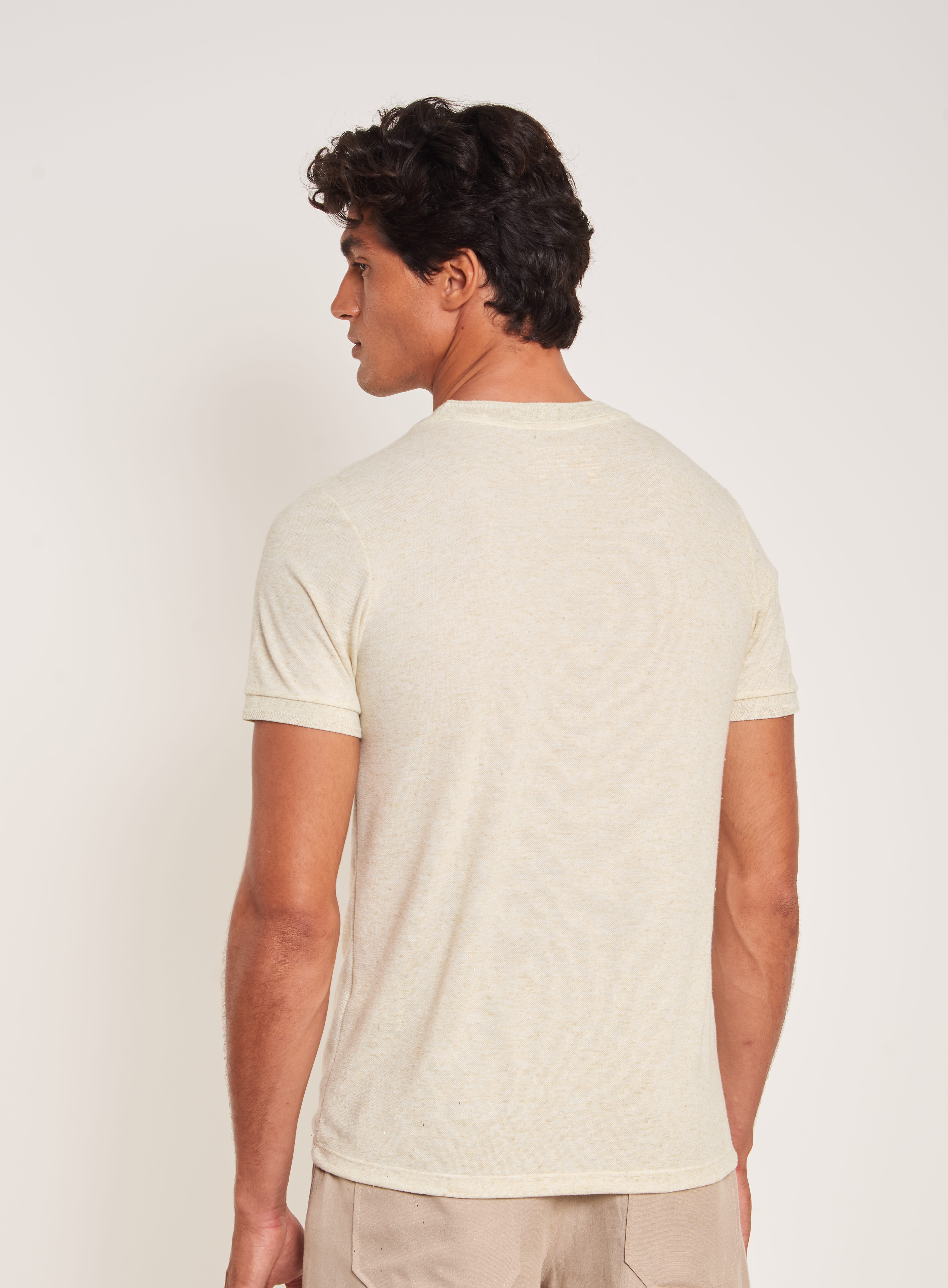 CAMISETA LINHO G BEGE ARUNA