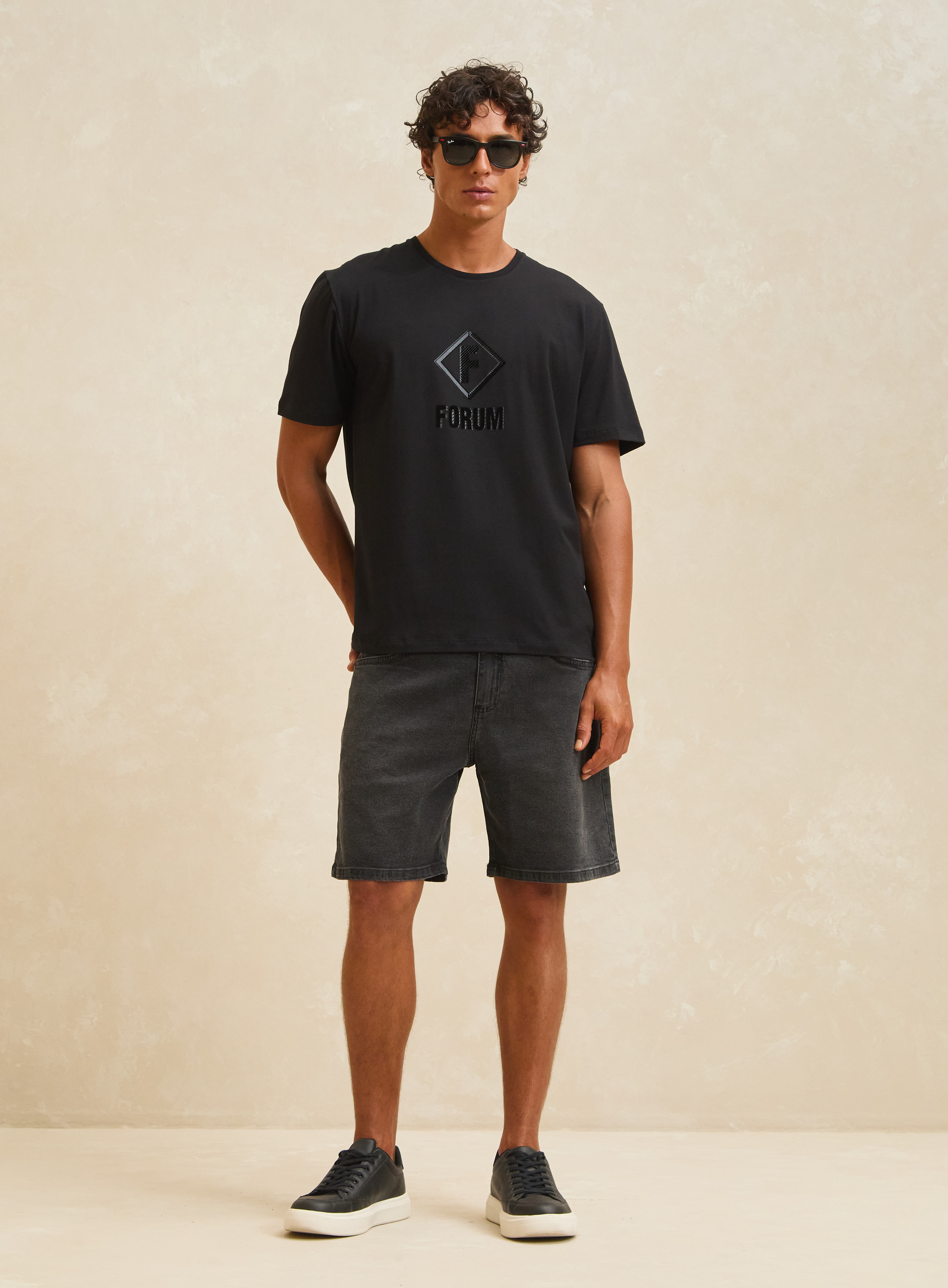 CAMISETA FORUM GG PRETO