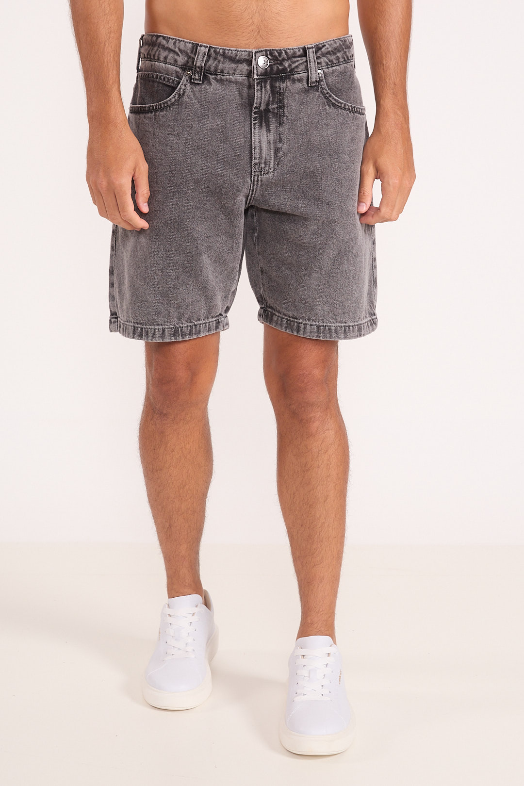 BERMUDA JEANS NEW DAVI 42 IND.PRETO