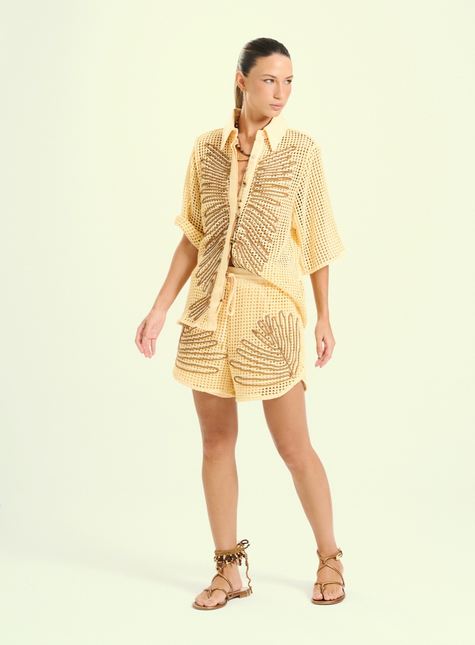 SHORT LINHO BORDADO G AMARELO SUNSHIN