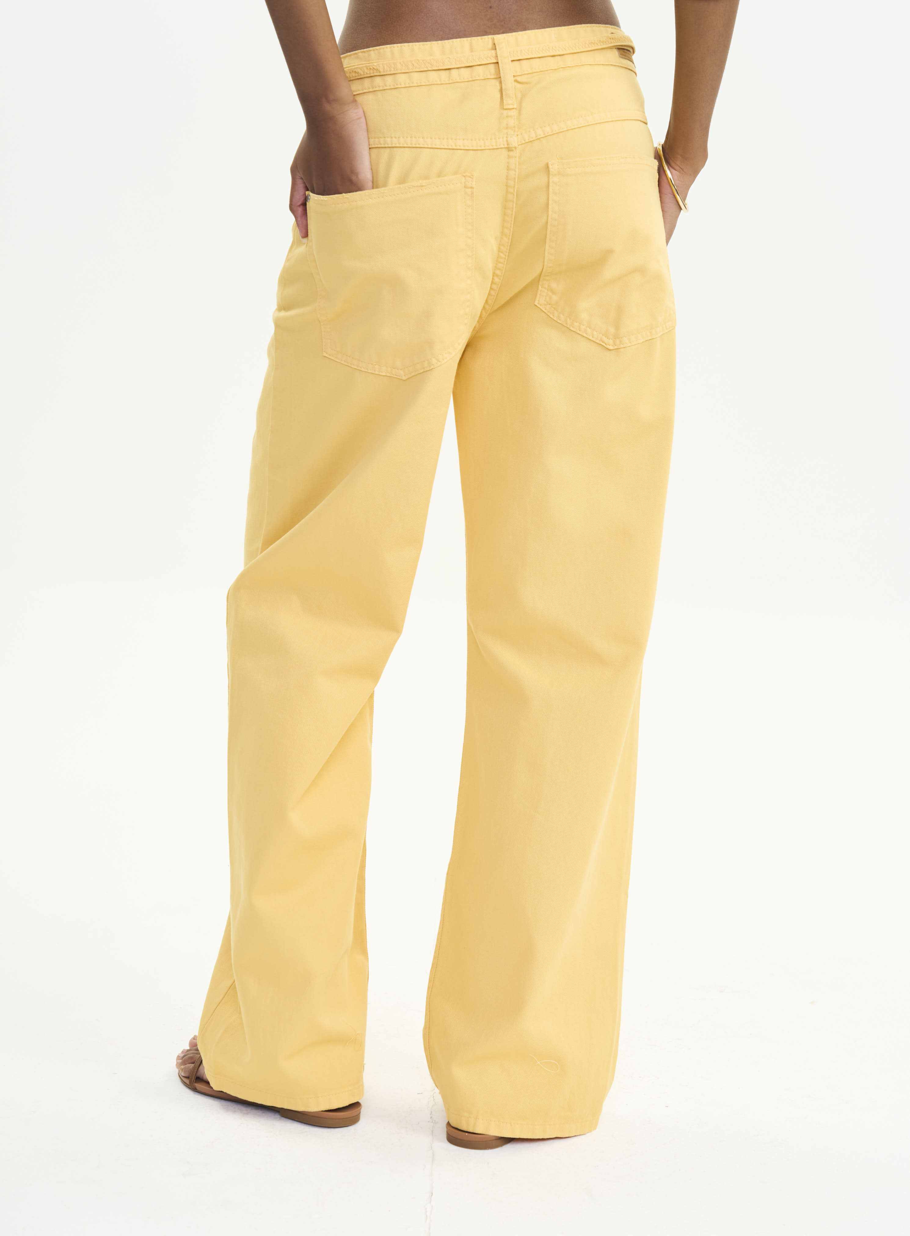 CALÇA SARJA BRUNA LOW 36 AMARELO TOFU