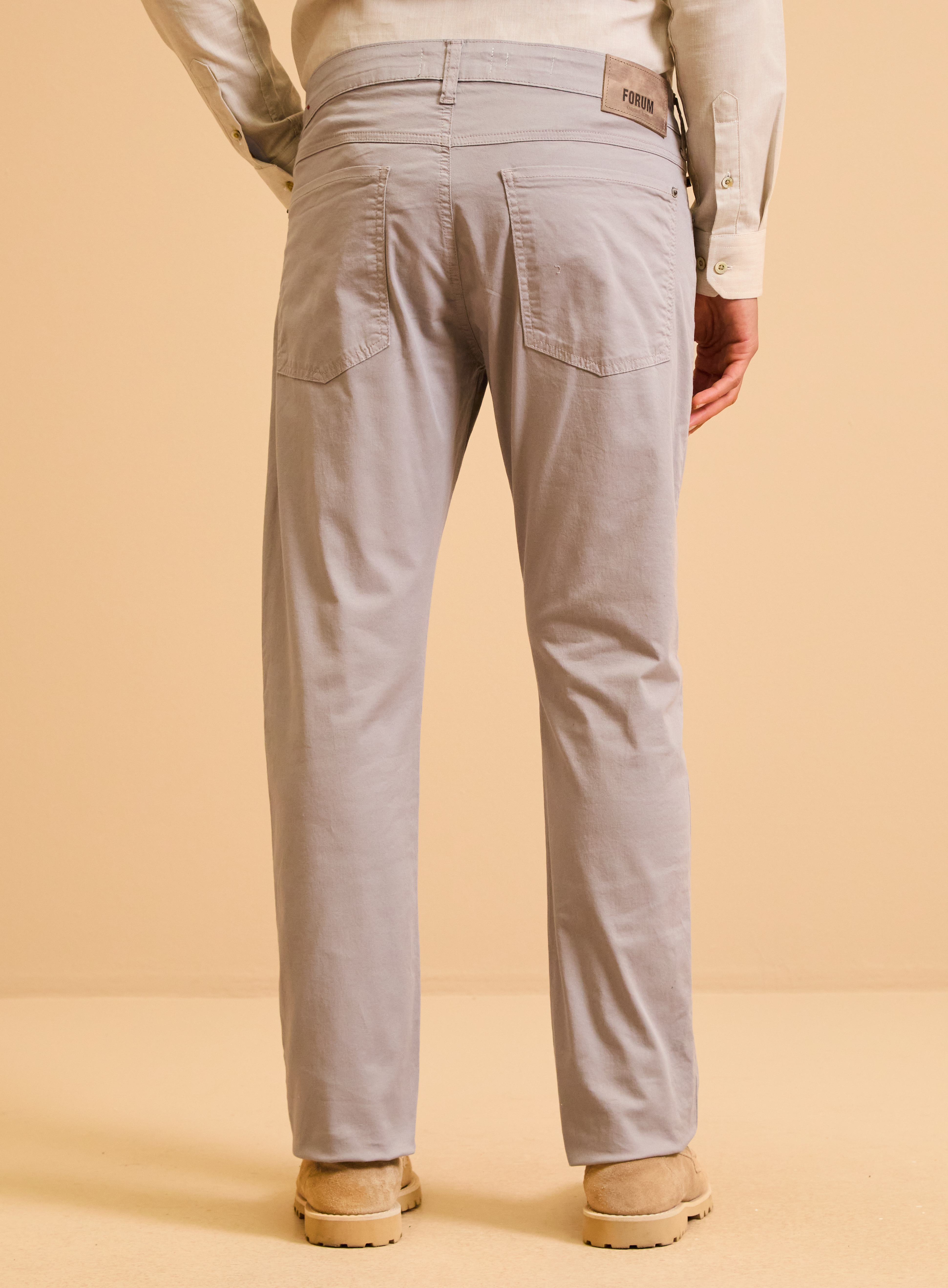 CALÇA SARJA PAUL SLIM 40 CINZA NIQUEL