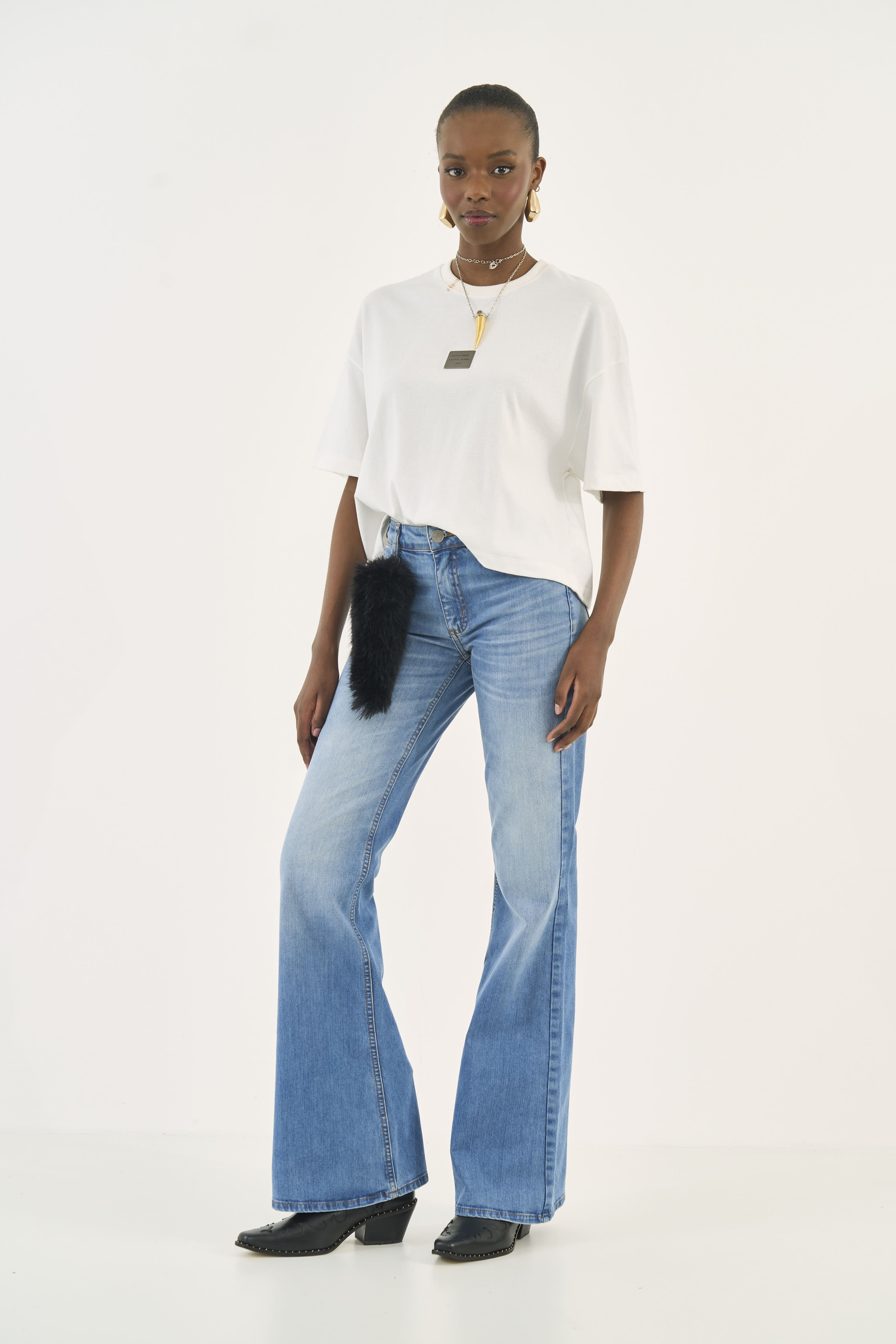 CAMISETA COLCCI JEANS G OFF SHELL
