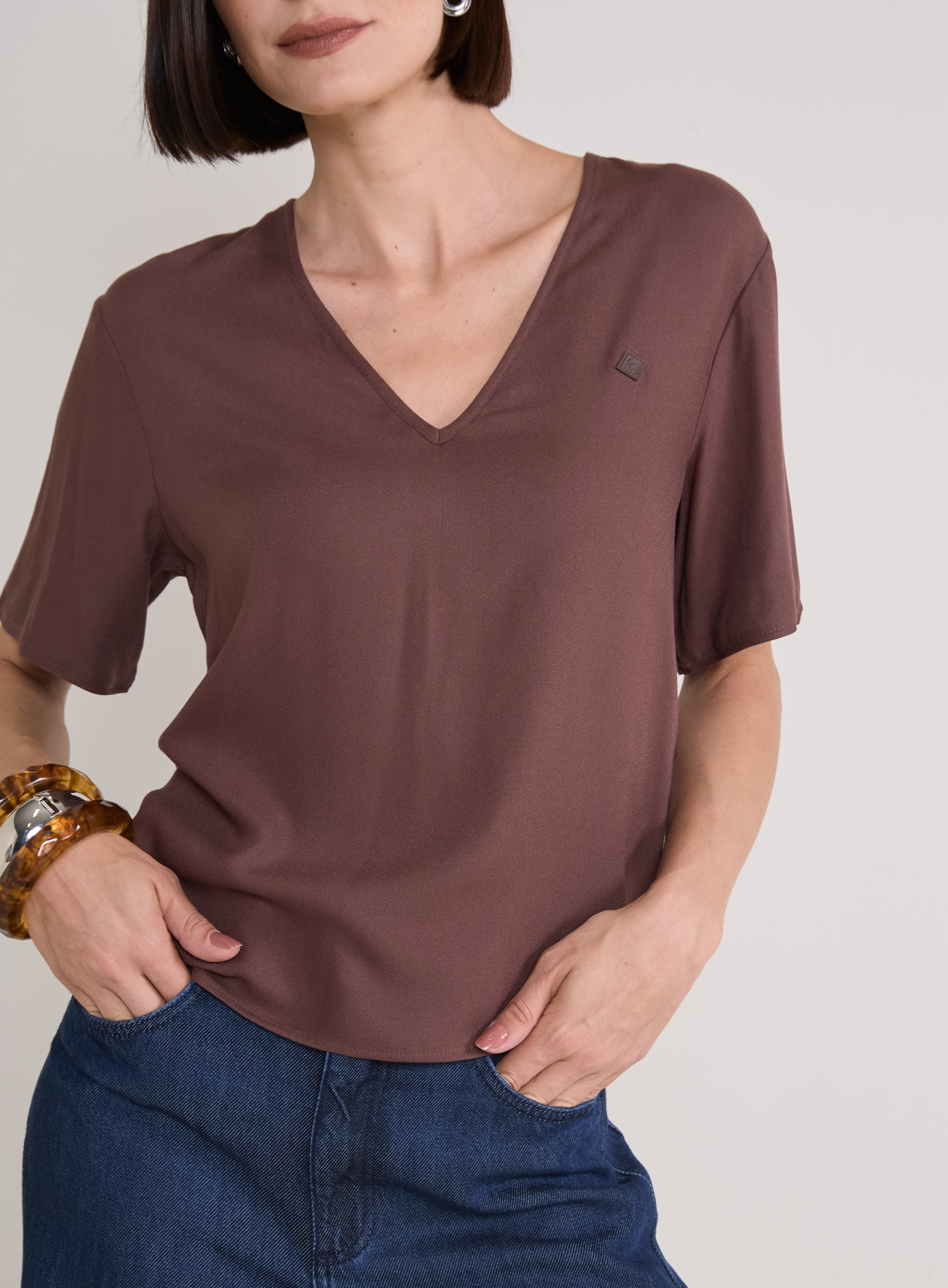 CAMISETA FORUM G MARROM BROWN SONG